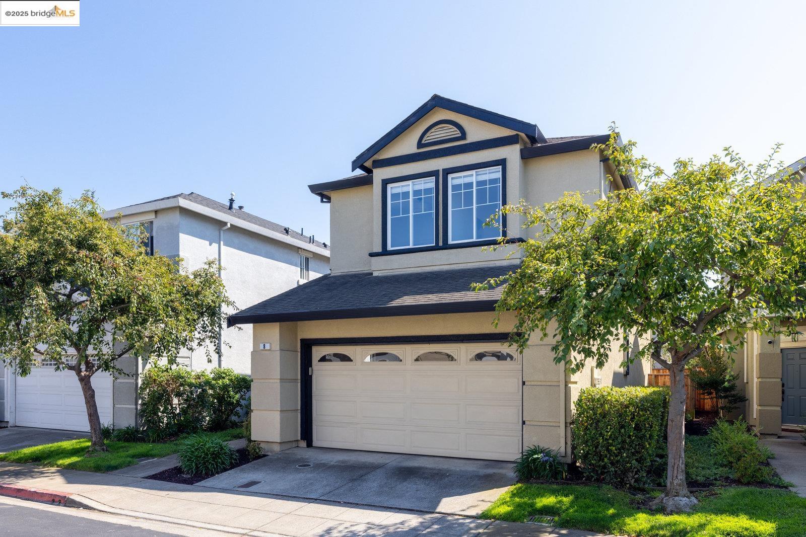 Detail Gallery Image 2 of 50 For 8 Sanderling Ct, Alameda,  CA 94501 - 4 Beds | 2/1 Baths