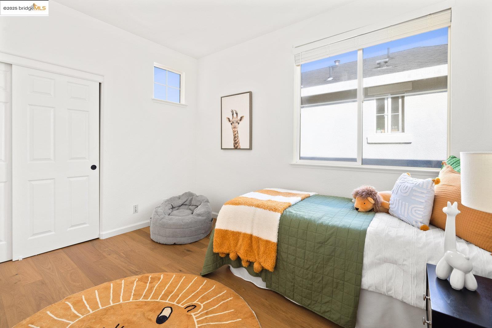 Detail Gallery Image 24 of 50 For 8 Sanderling Ct, Alameda,  CA 94501 - 4 Beds | 2/1 Baths