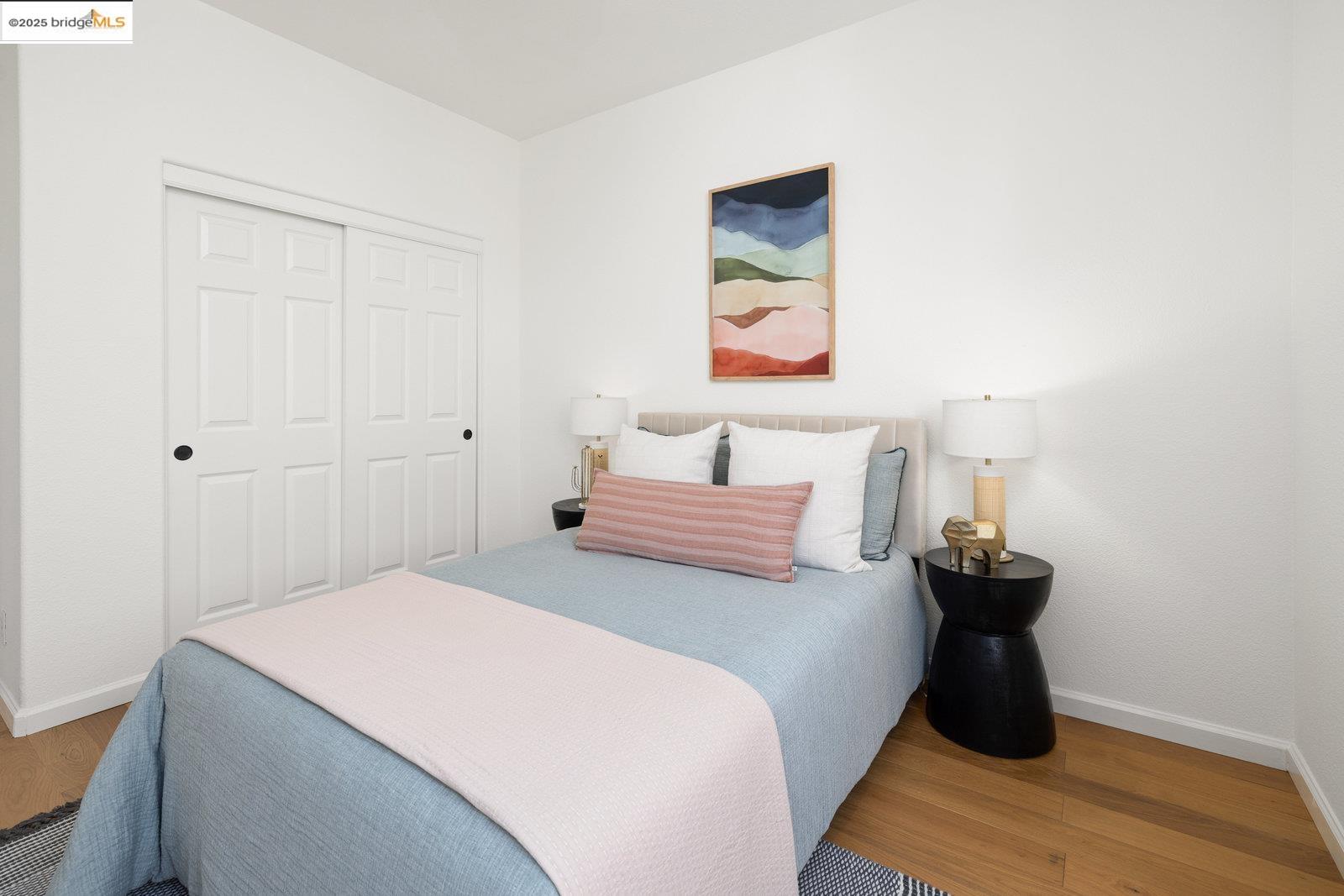 Detail Gallery Image 29 of 50 For 8 Sanderling Ct, Alameda,  CA 94501 - 4 Beds | 2/1 Baths