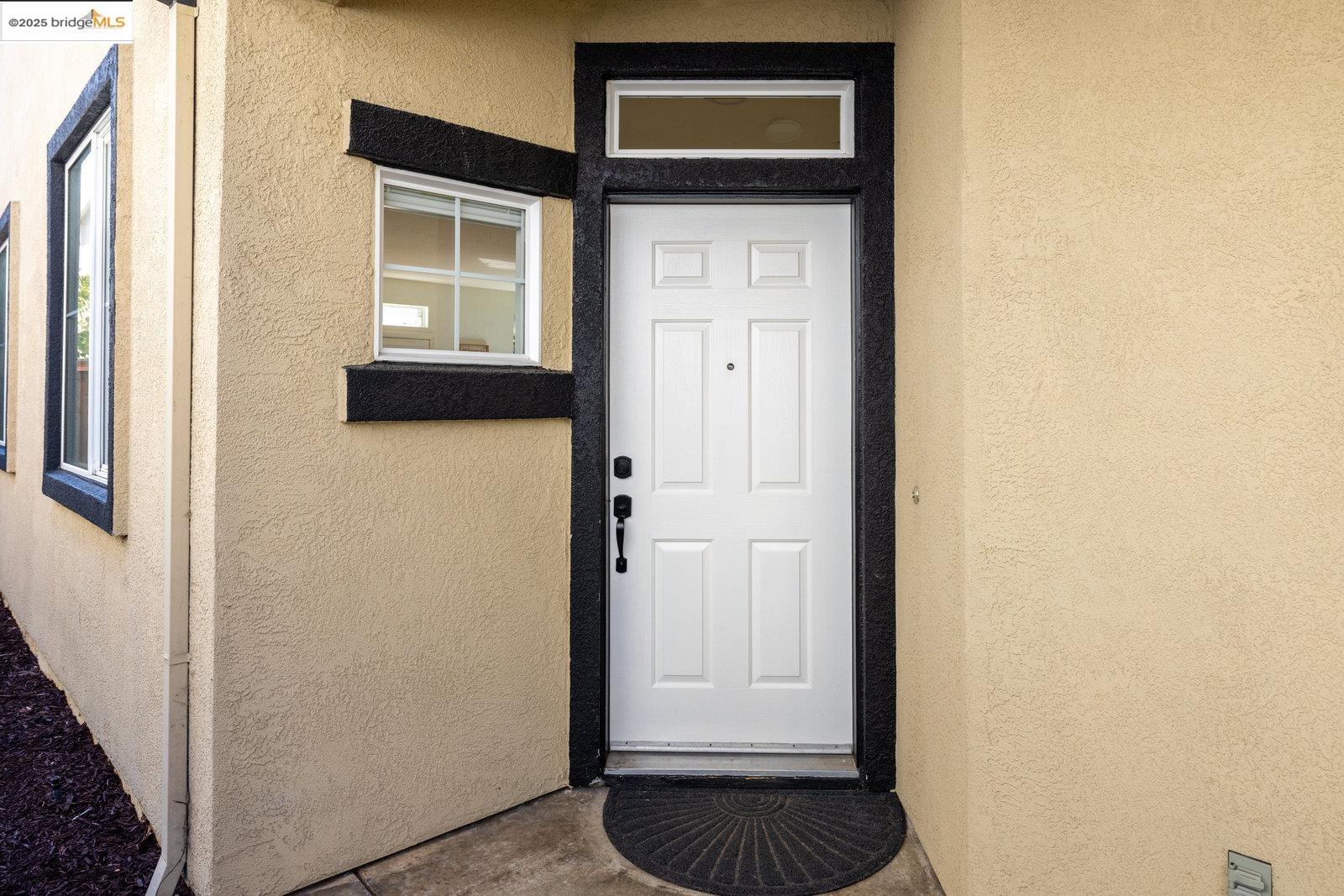 Detail Gallery Image 6 of 50 For 8 Sanderling Ct, Alameda,  CA 94501 - 4 Beds | 2/1 Baths