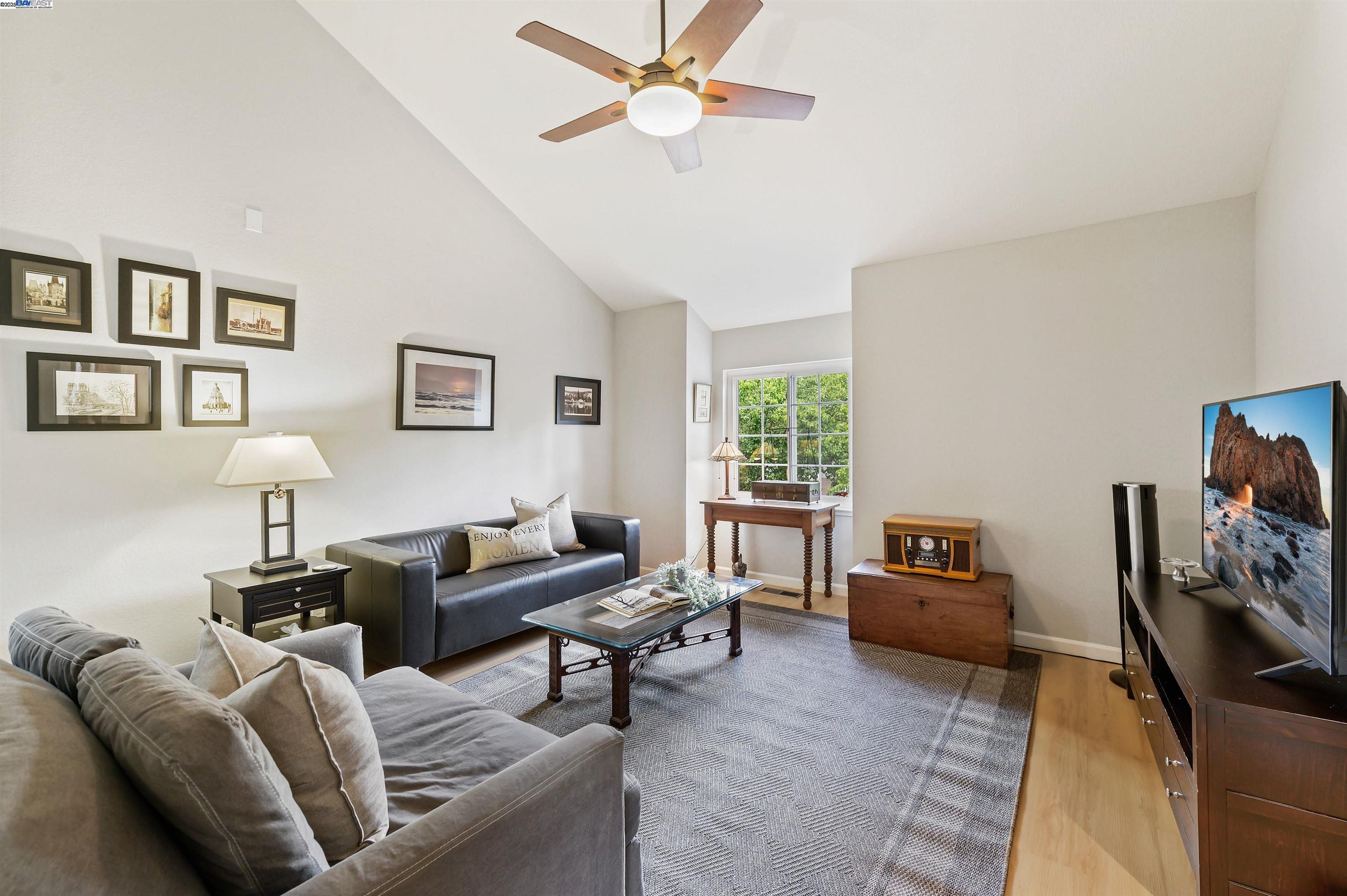 Photo #6: 41111597 Listing 
