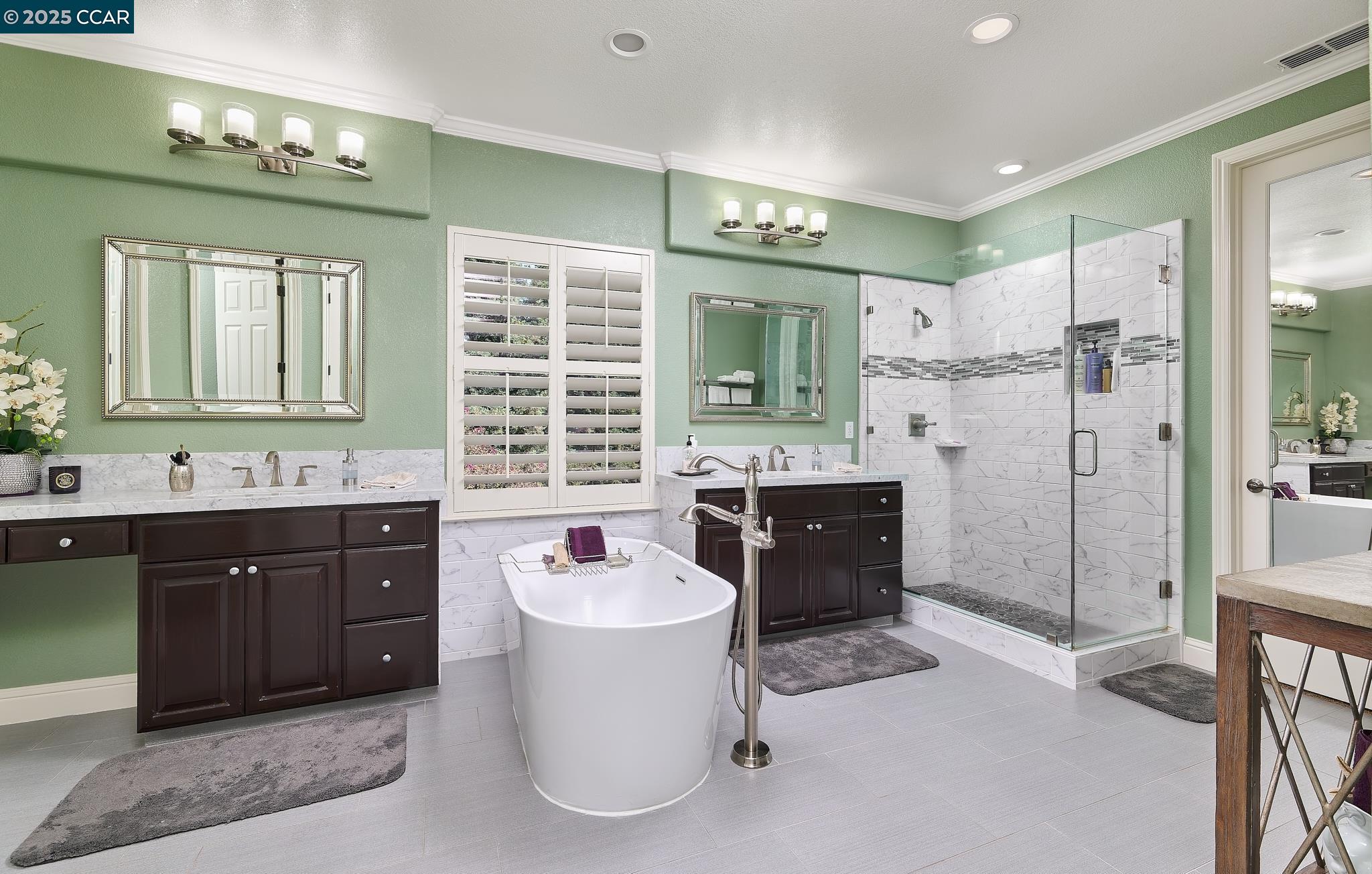 Detail Gallery Image 27 of 52 For 119 Clifton Ct, Ripon,  CA 95366 - 5 Beds | 3 Baths