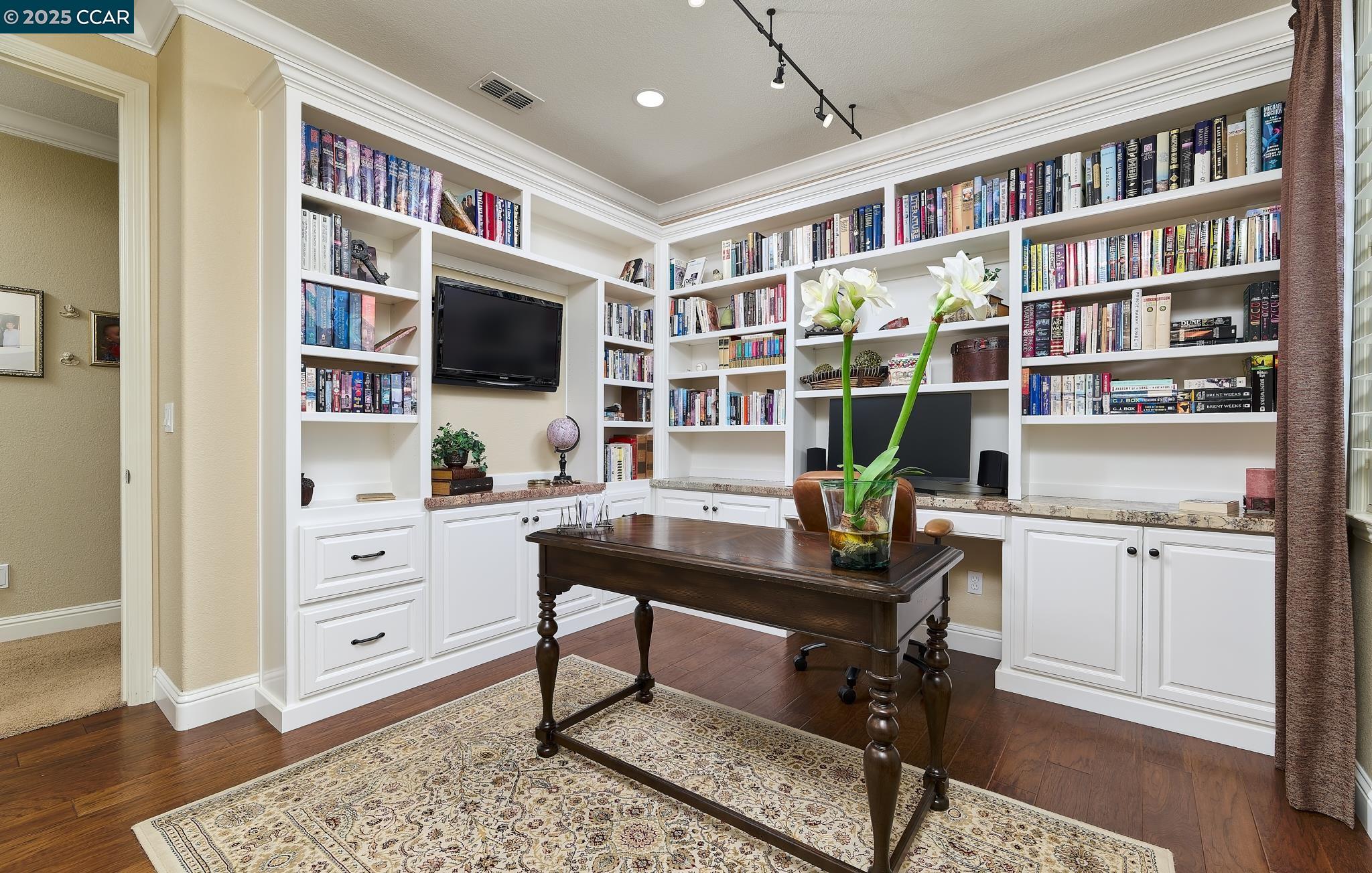 Detail Gallery Image 40 of 52 For 119 Clifton Ct, Ripon,  CA 95366 - 5 Beds | 3 Baths