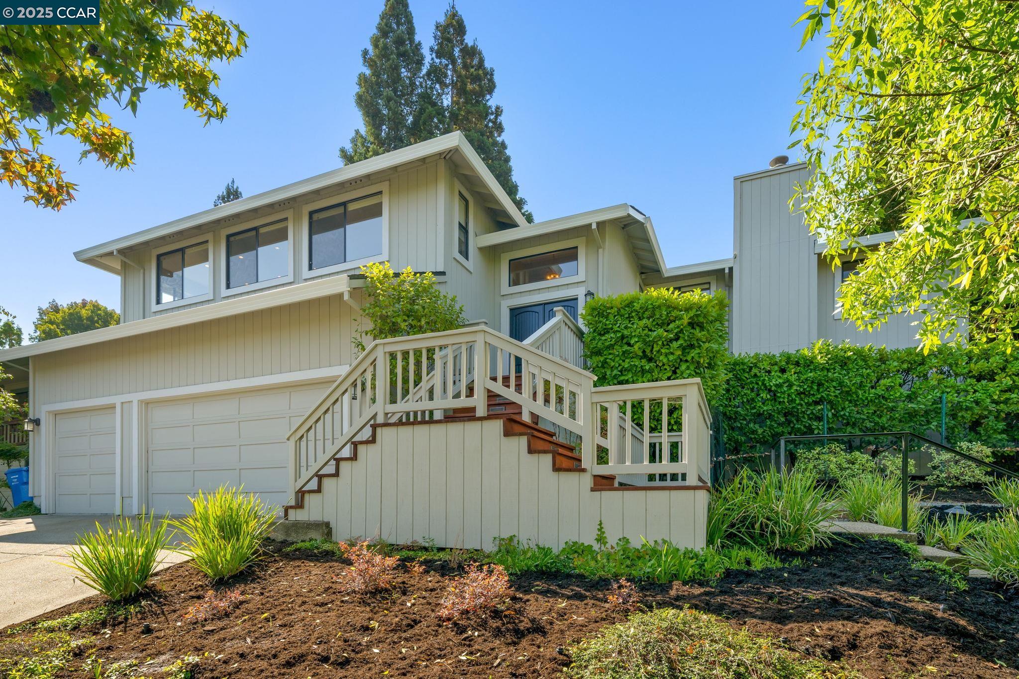Detail Gallery Image 2 of 52 For 1305 Chesterton Way, Walnut Creek,  CA 94596 - 3 Beds | 2/1 Baths