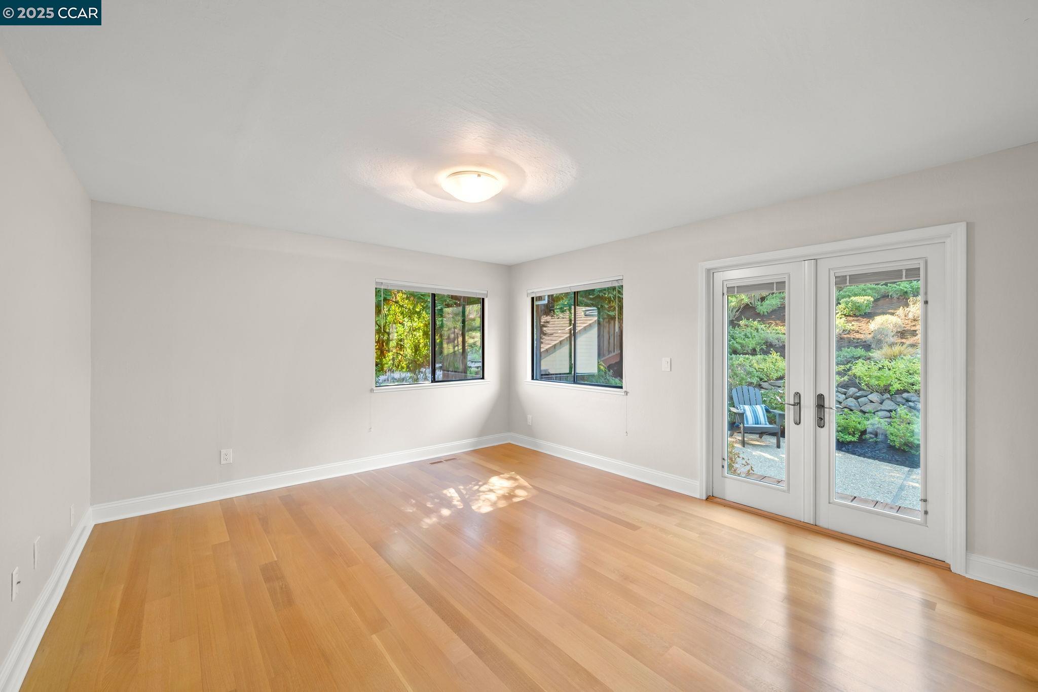 Detail Gallery Image 20 of 52 For 1305 Chesterton Way, Walnut Creek,  CA 94596 - 3 Beds | 2/1 Baths
