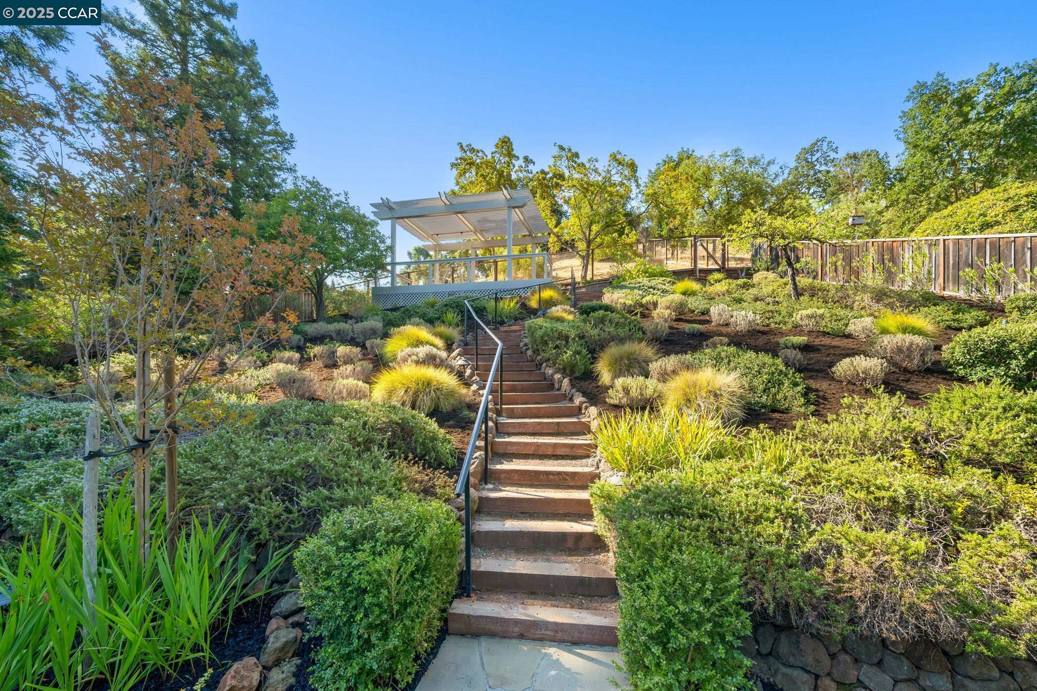 Detail Gallery Image 44 of 52 For 1305 Chesterton Way, Walnut Creek,  CA 94596 - 3 Beds | 2/1 Baths