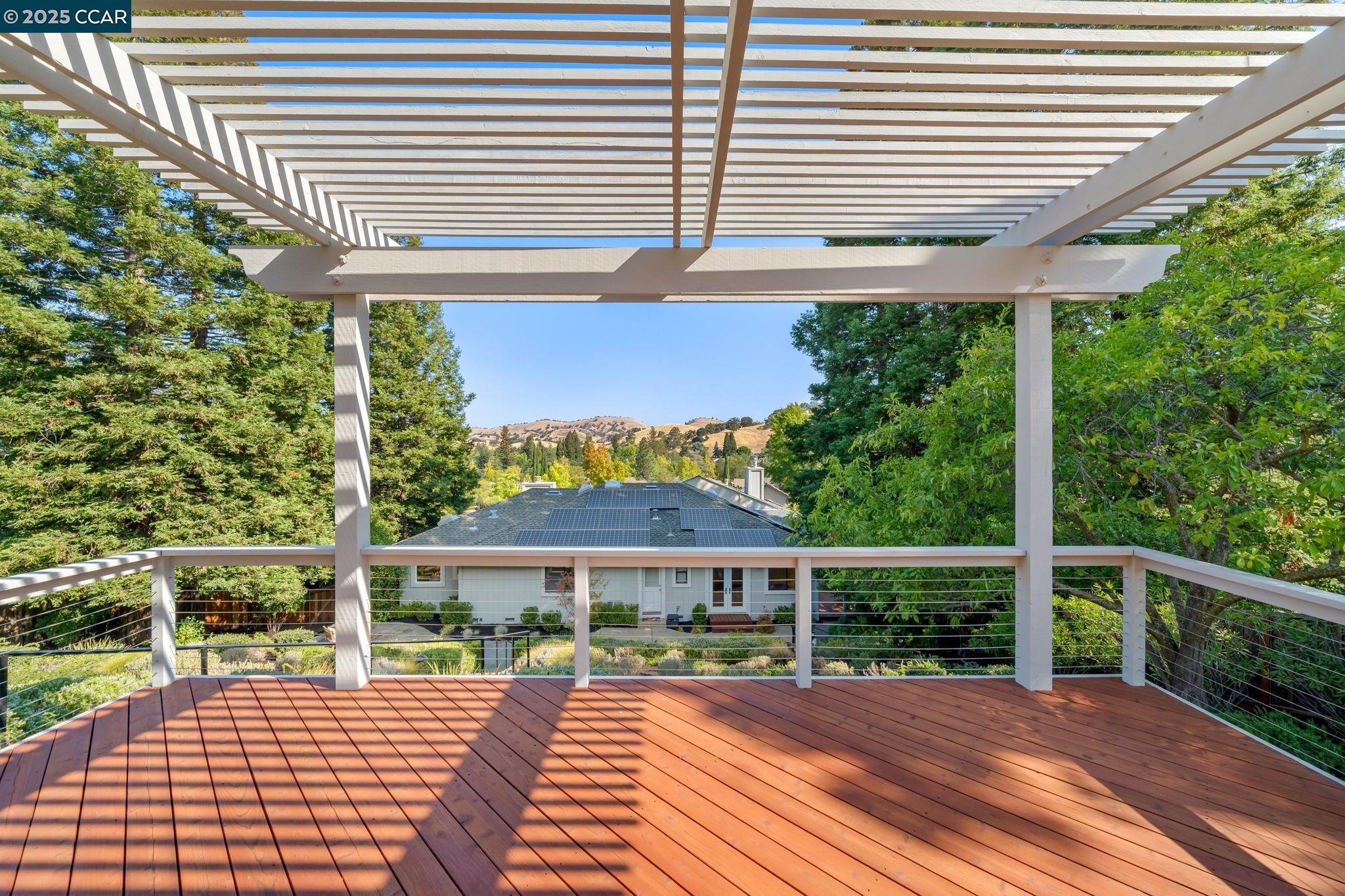 Detail Gallery Image 45 of 52 For 1305 Chesterton Way, Walnut Creek,  CA 94596 - 3 Beds | 2/1 Baths