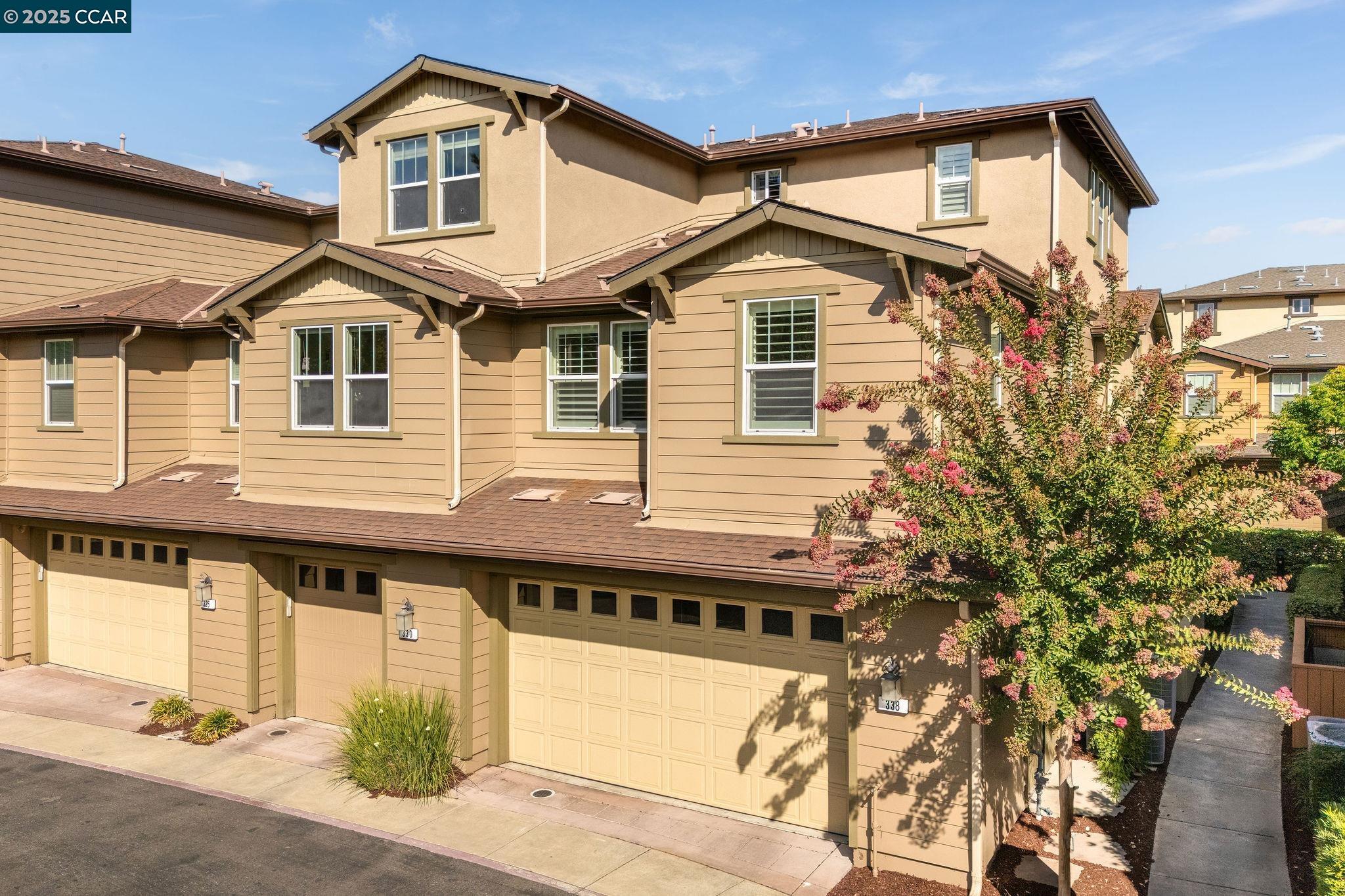 Photo #3: 41111603 Listing 