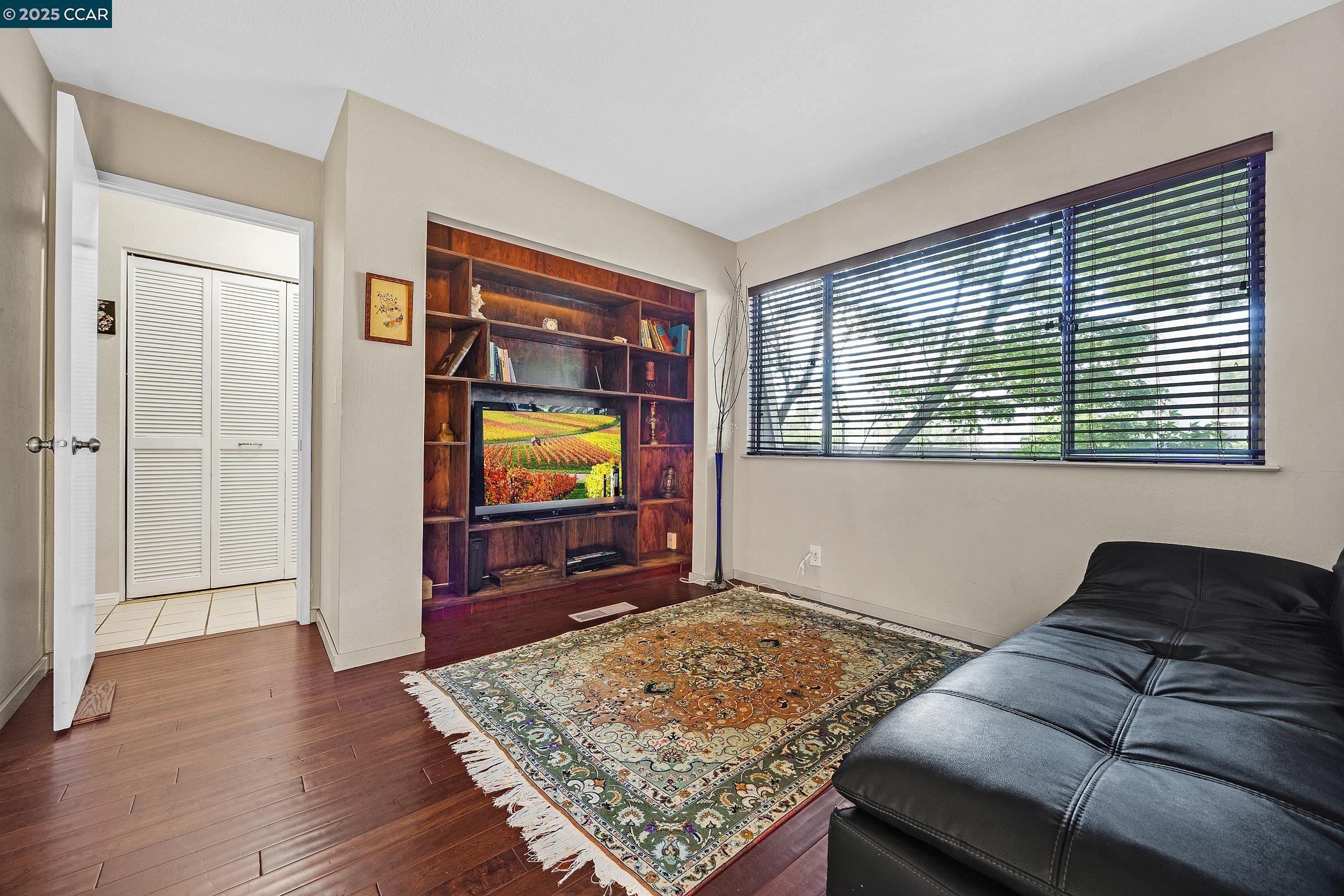 Photo #11: 41111604 Listing: Photo #11