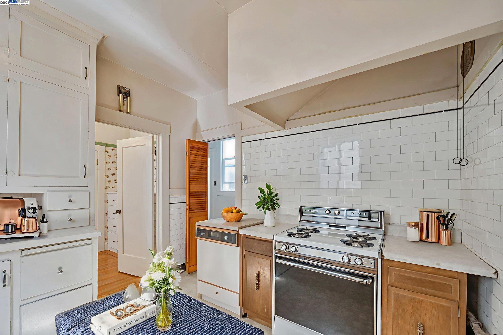 Detail Gallery Image 22 of 42 For 460 42nd Ave, San Francisco,  CA 94121 - 3 Beds | 1 Baths