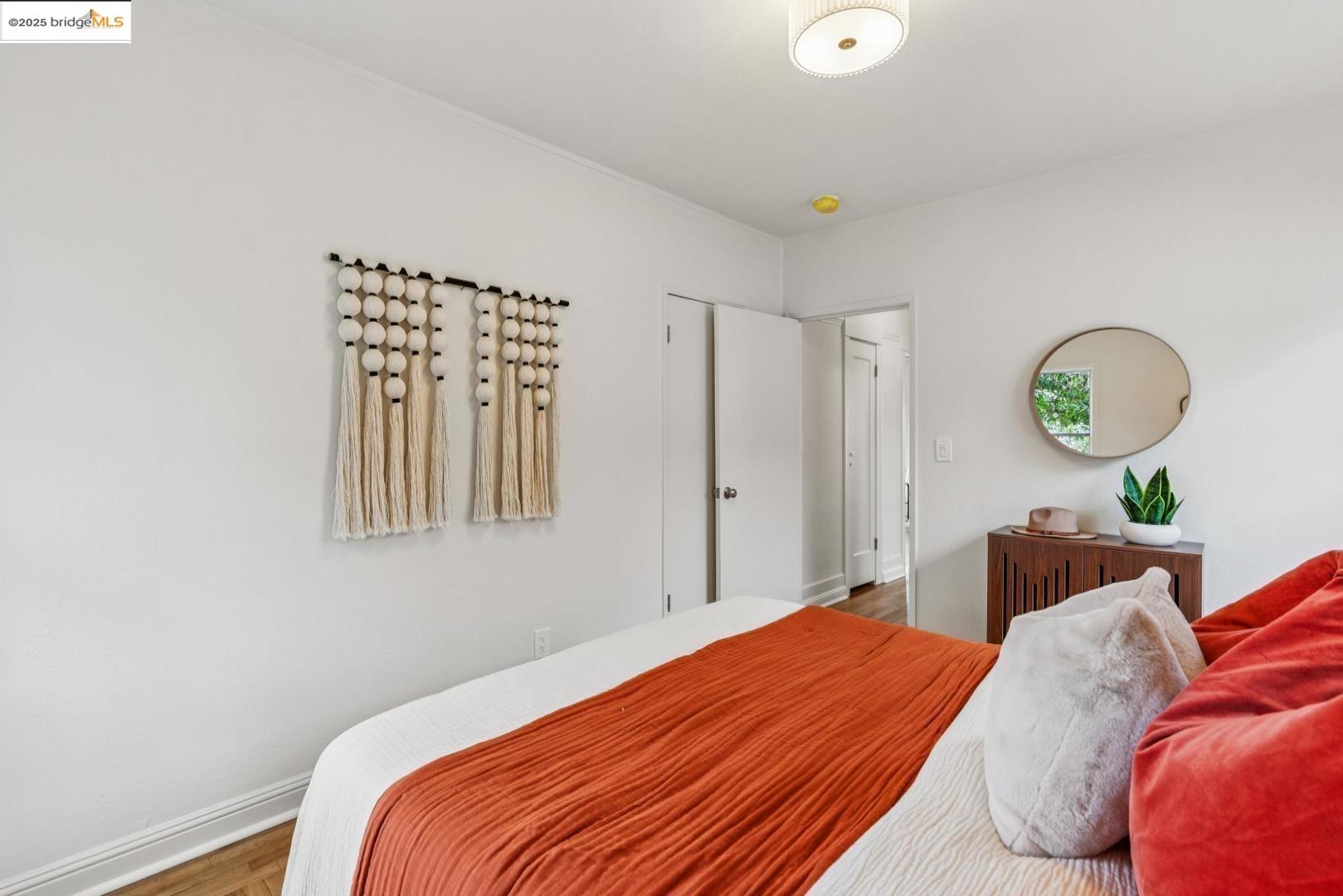 Detail Gallery Image 13 of 35 For 3644 Redding St, Oakland,  CA 94619 - 2 Beds | 1 Baths