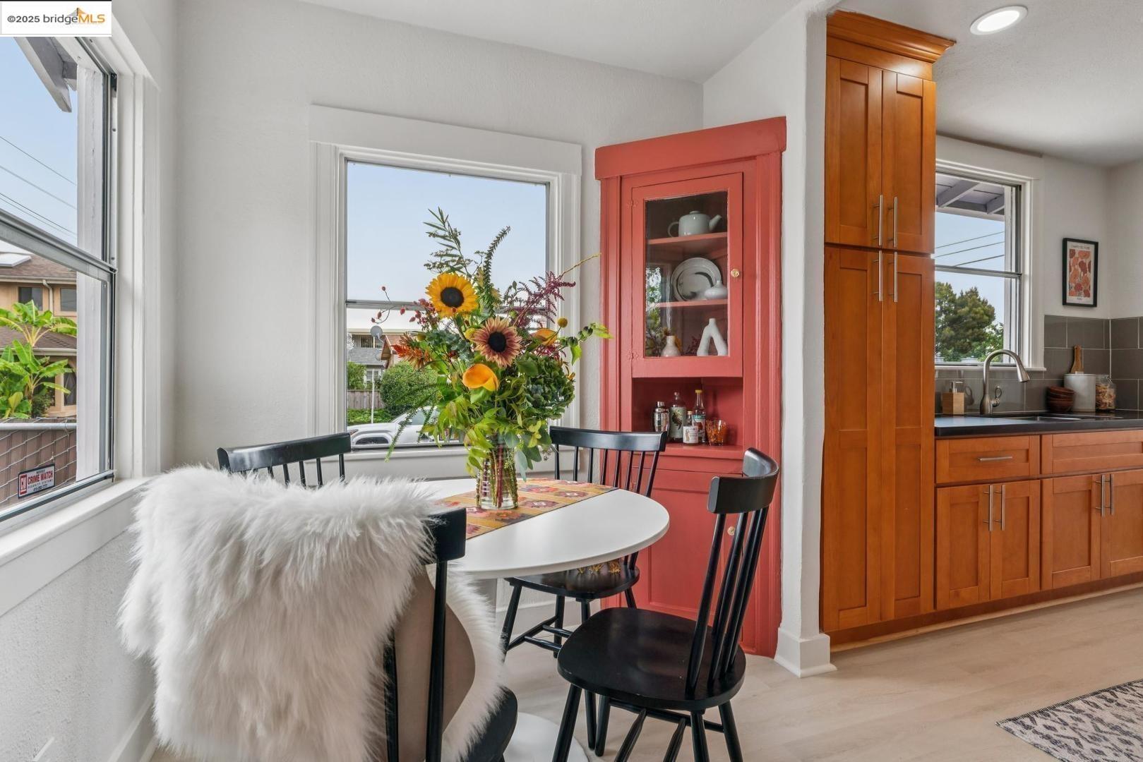 Detail Gallery Image 15 of 35 For 3644 Redding St, Oakland,  CA 94619 - 2 Beds | 1 Baths