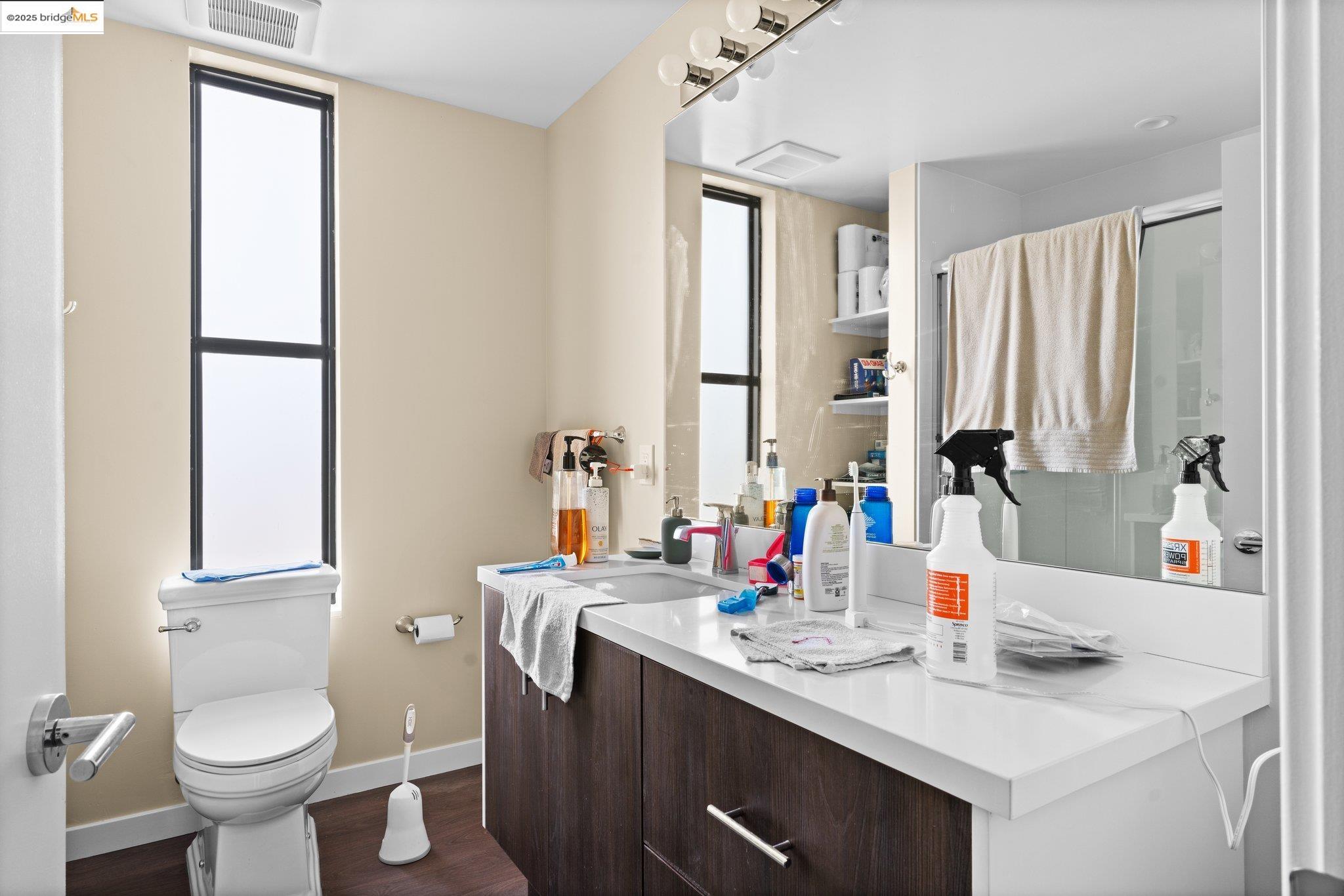 Detail Gallery Image 23 of 42 For 739 Channing Way, Berkeley,  CA 94710 - – Beds | – Baths