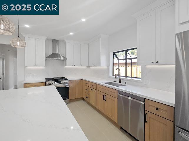Detail Gallery Image 6 of 27 For 3288 Hudson Ave, Walnut Creek,  CA 94597 - 3 Beds | 2 Baths
