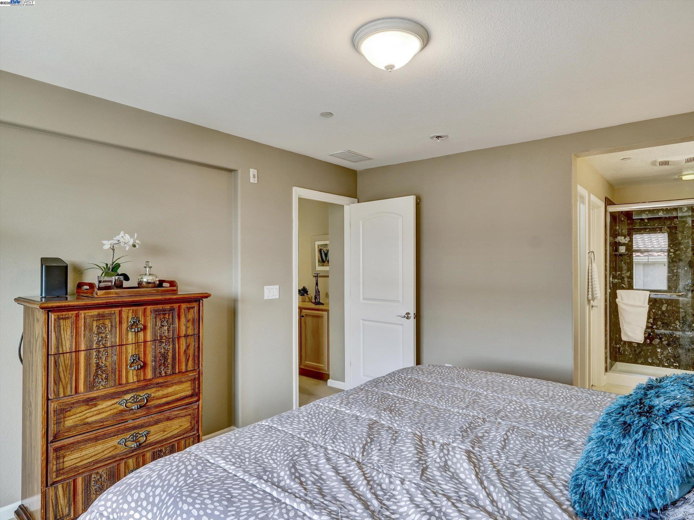 Photo #31: 41111618 Listing: Photo #31