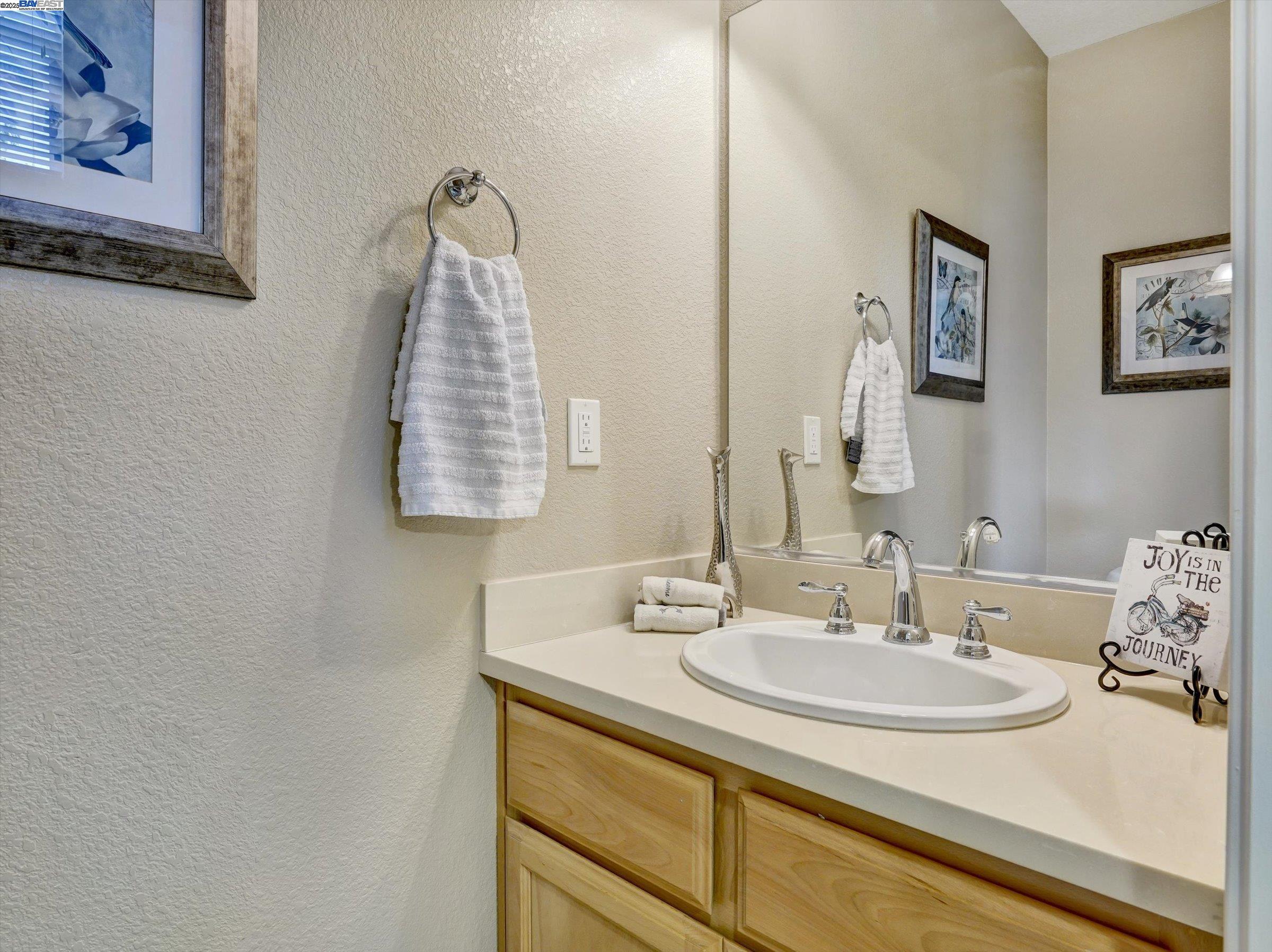 Photo #9: 41111618 Listing: Photo #9