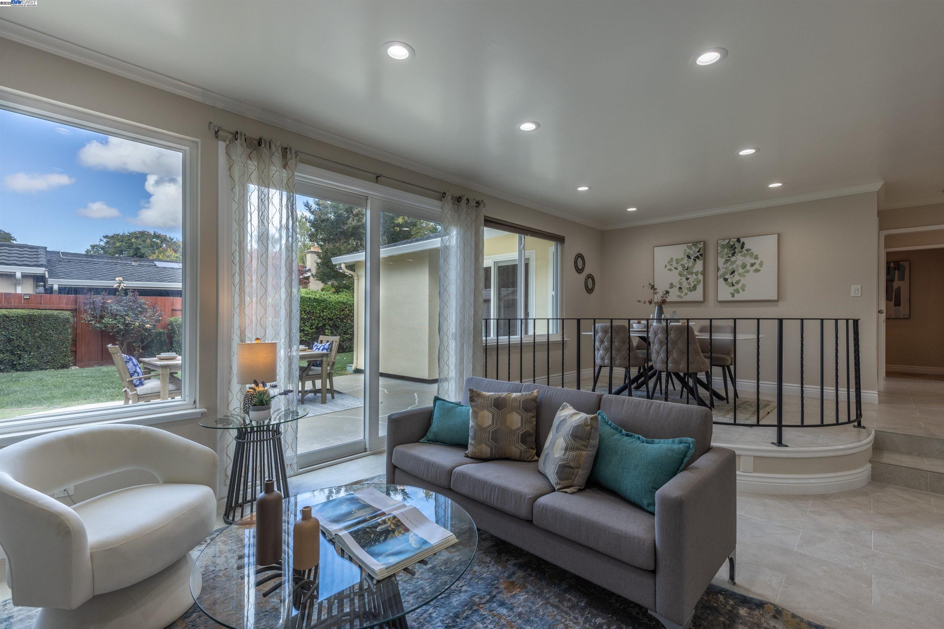 Detail Gallery Image 17 of 44 For 5303 Stirling Ct, Newark,  CA 94560 - 4 Beds | 2 Baths