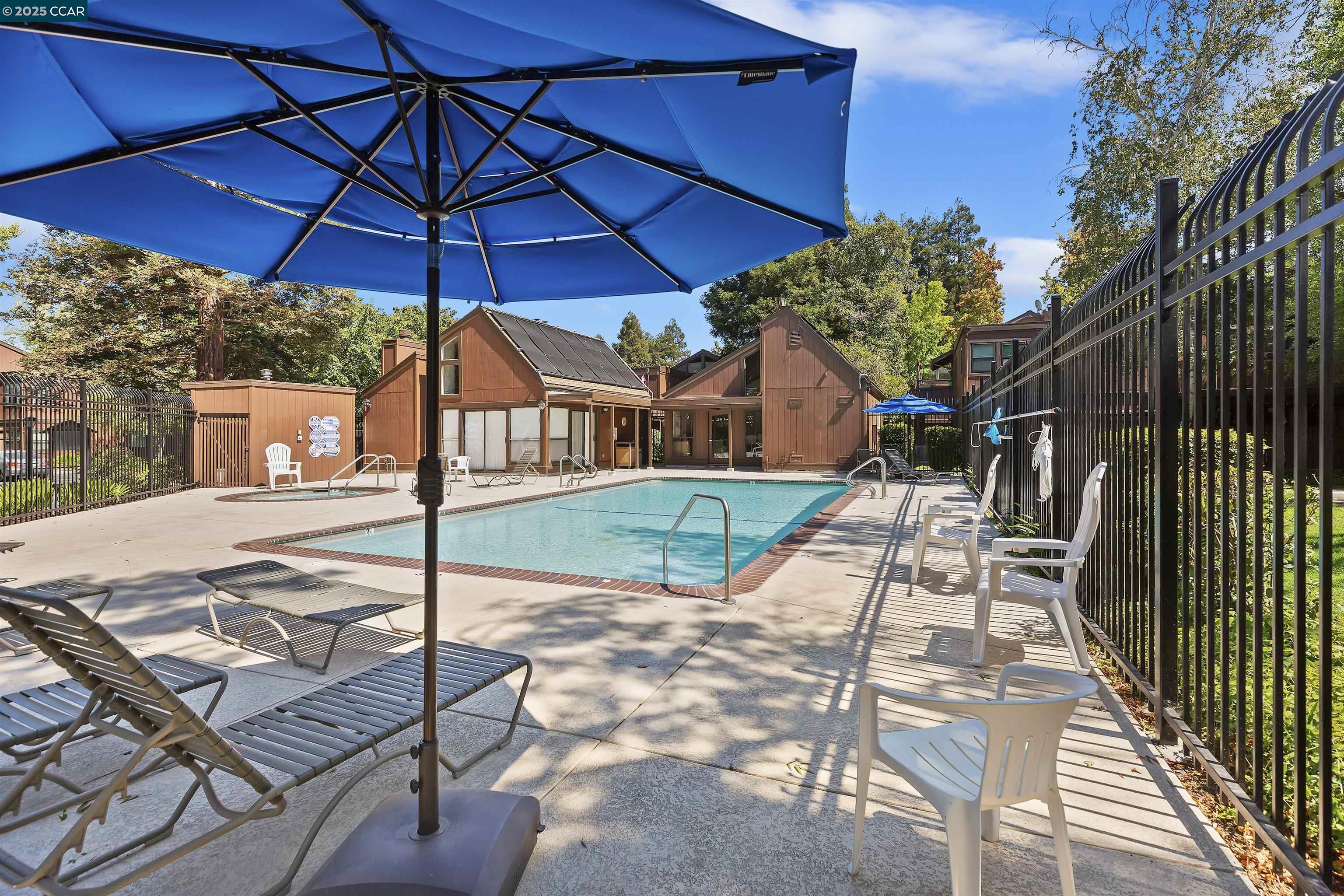 Photo #22: 41111626 Listing: Photo #22