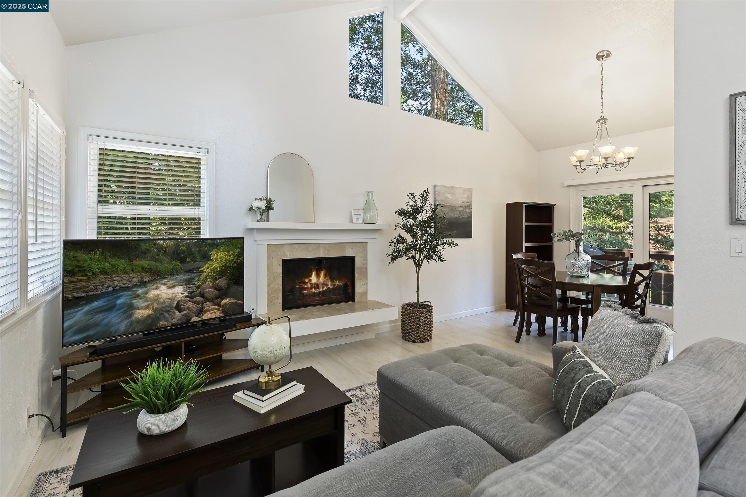 Photo #8: 41111626 Listing: Photo #8