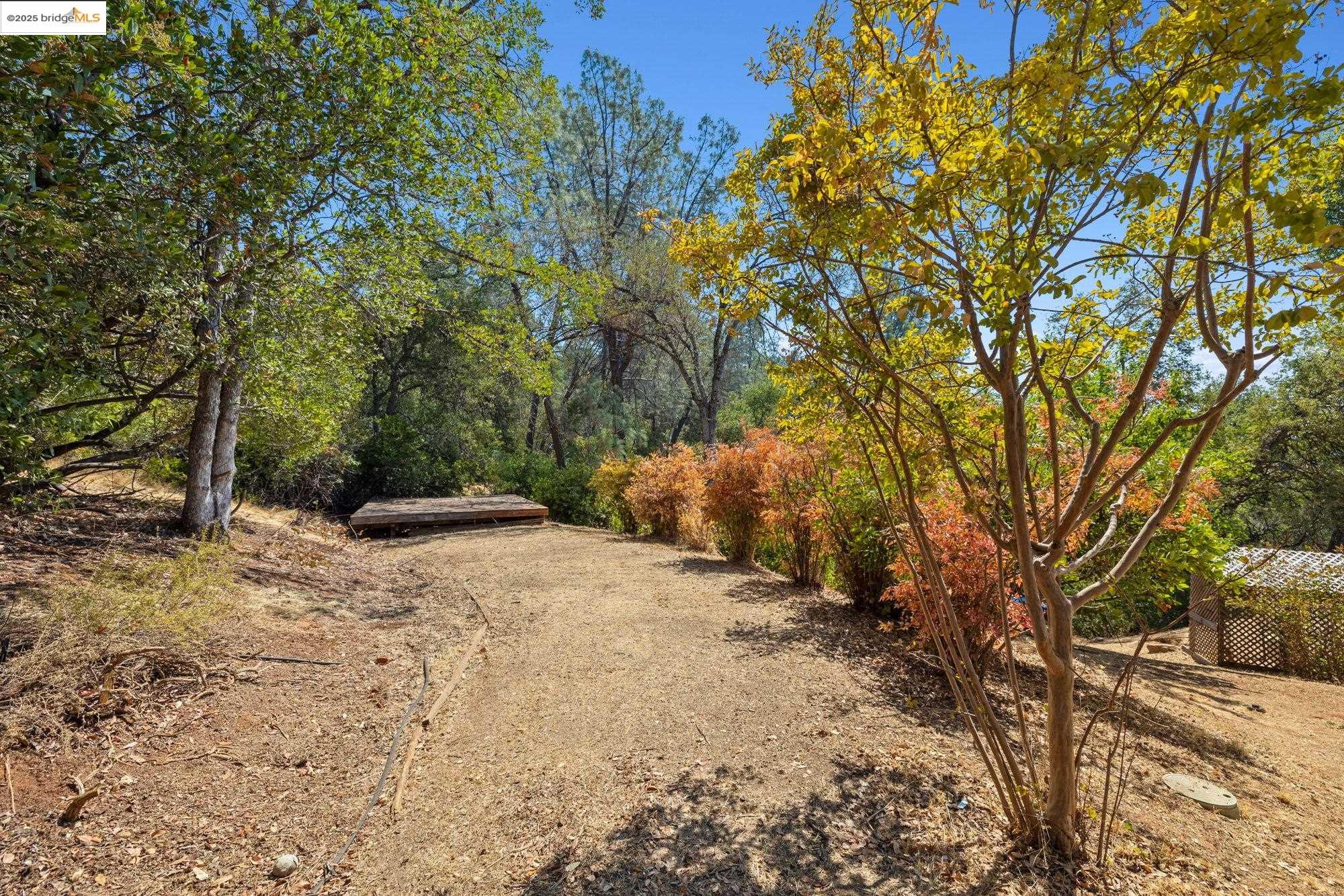 Detail Gallery Image 34 of 41 For 18191 via Serena, Sonora,  CA 95370 - 3 Beds | 2/1 Baths