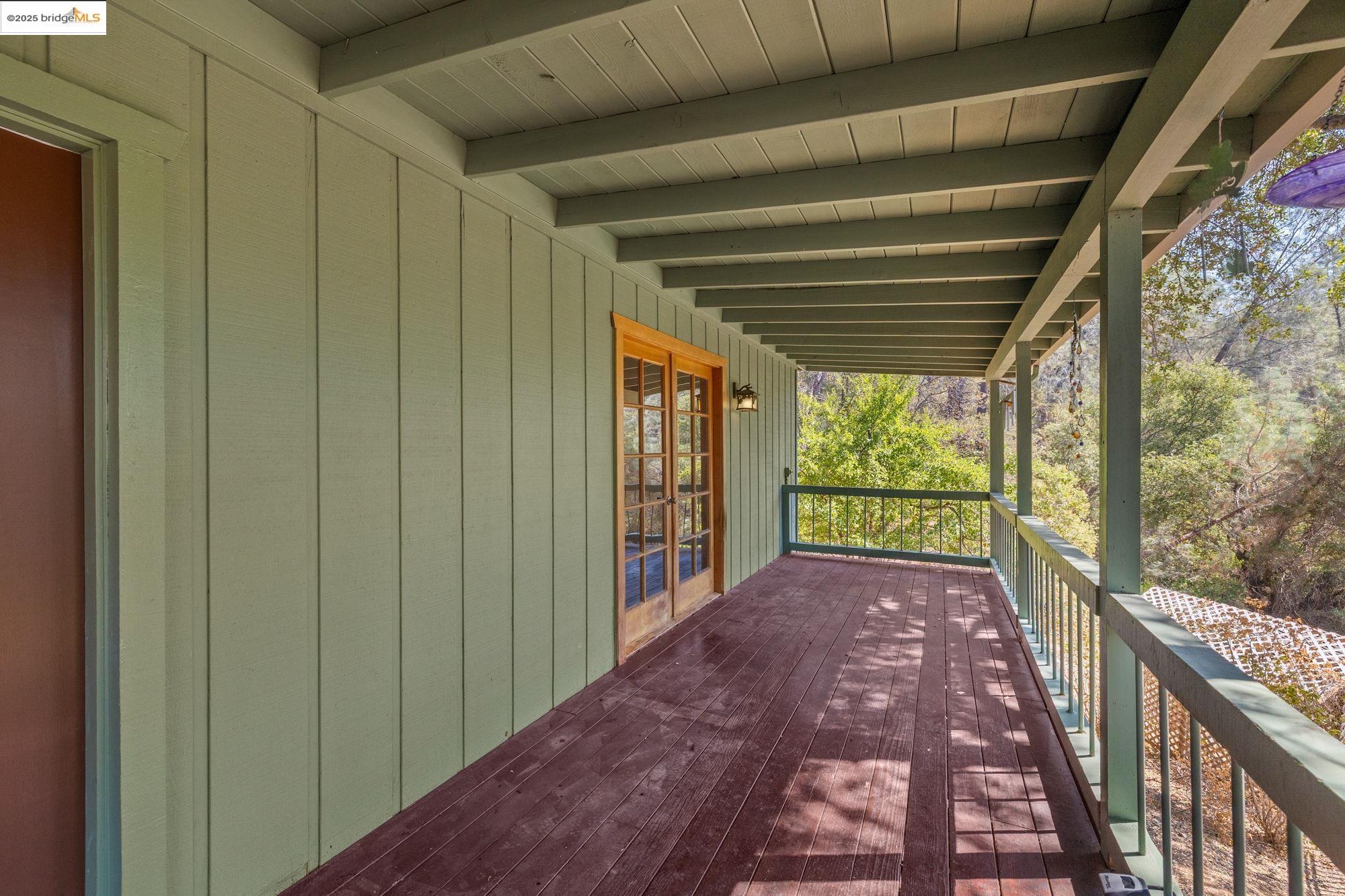 Detail Gallery Image 9 of 41 For 18191 via Serena, Sonora,  CA 95370 - 3 Beds | 2/1 Baths