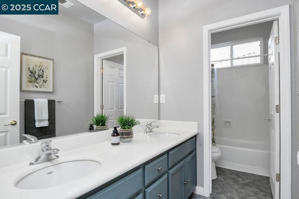 Detail Gallery Image 28 of 39 For 561 Mendota St, Brentwood,  CA 94513 - 3 Beds | 3 Baths
