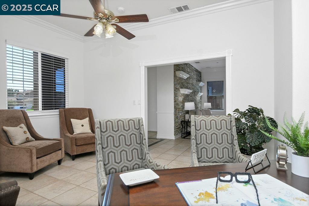 Detail Gallery Image 9 of 39 For 561 Mendota St, Brentwood,  CA 94513 - 3 Beds | 3 Baths