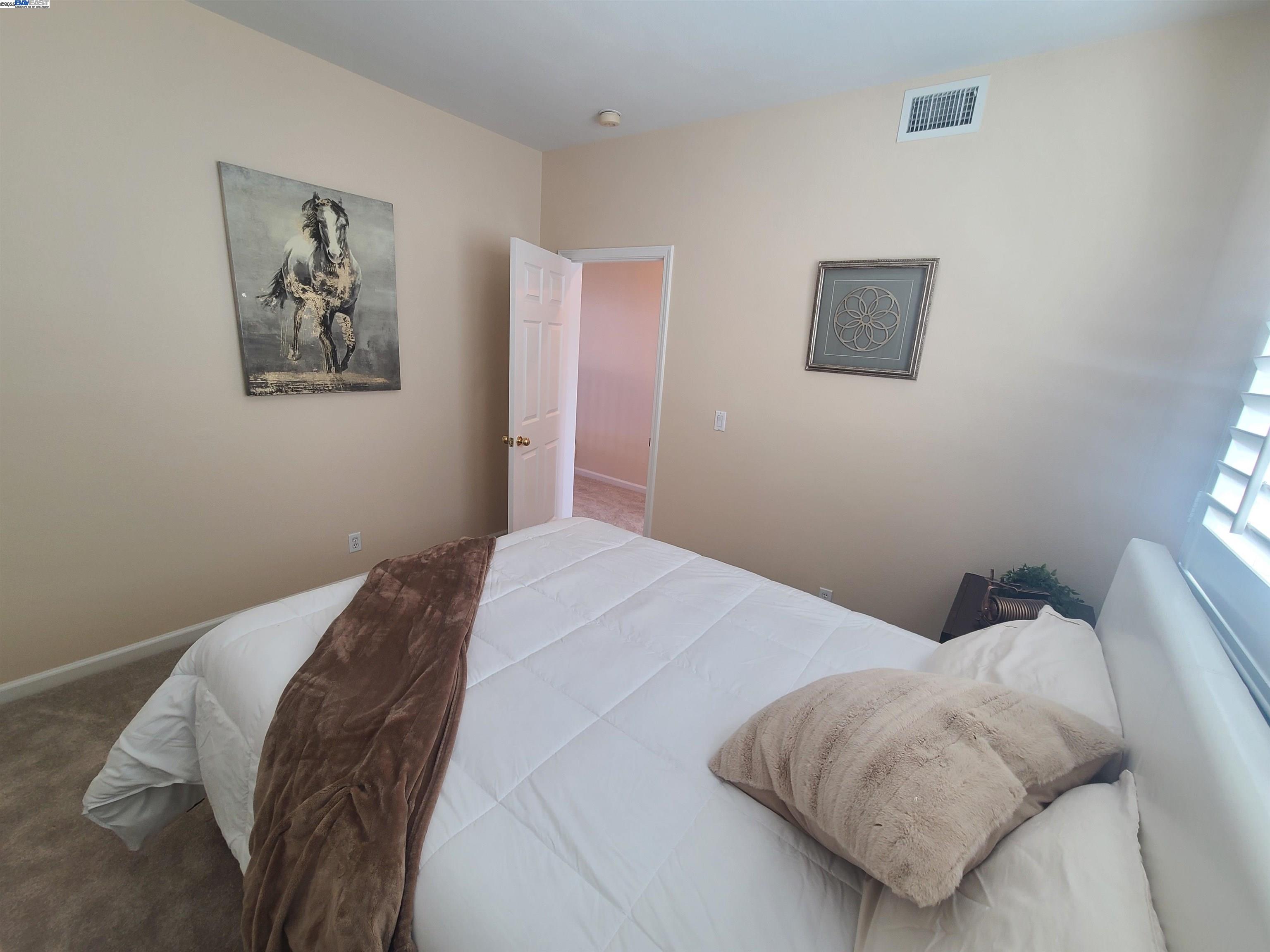 Detail Gallery Image 17 of 24 For 4385 Diavila Ave, Pleasanton,  CA 94588 - 3 Beds | 2/1 Baths