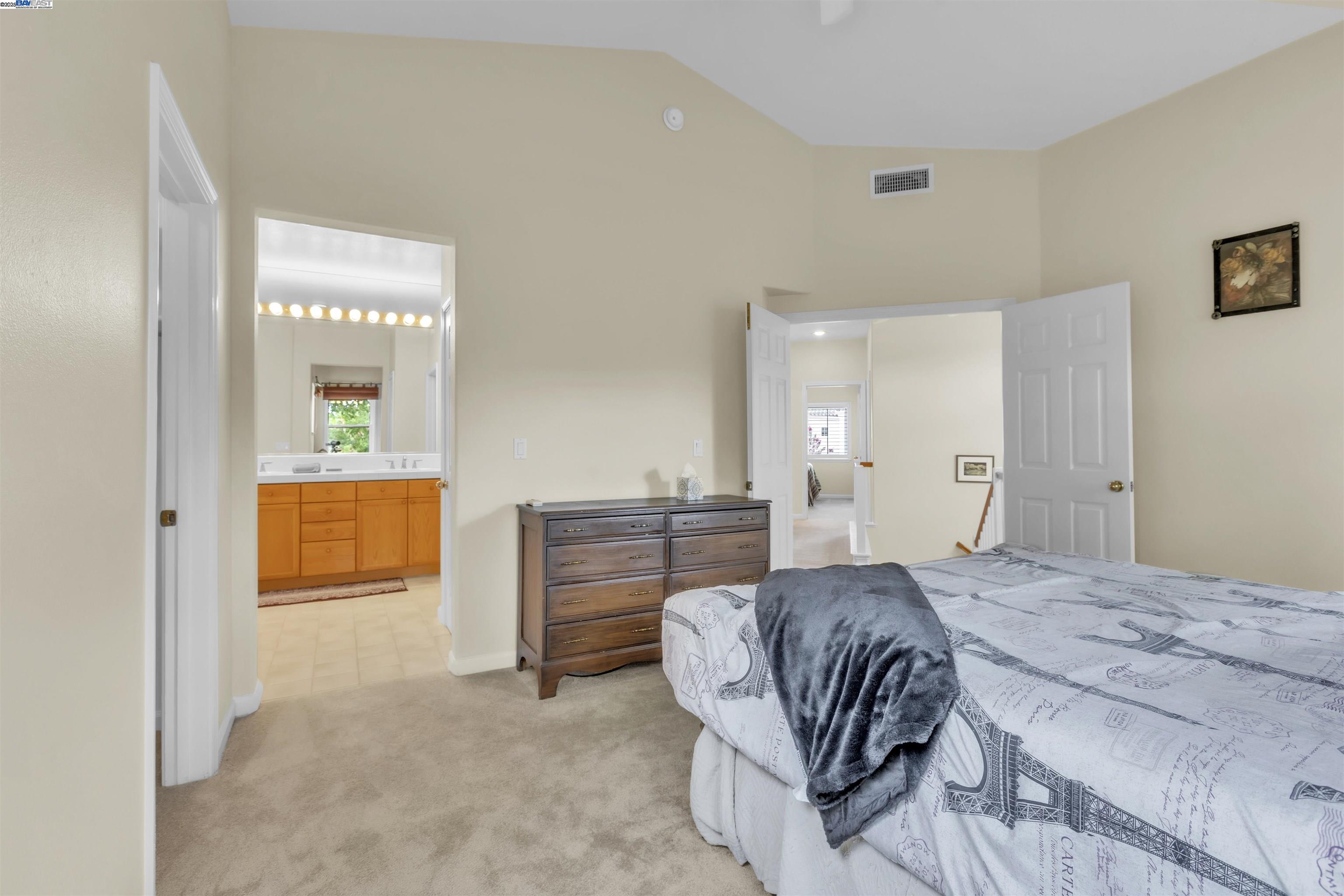 Detail Gallery Image 20 of 38 For 4385 Diavila Ave, Pleasanton,  CA 94588 - 3 Beds | 2/1 Baths