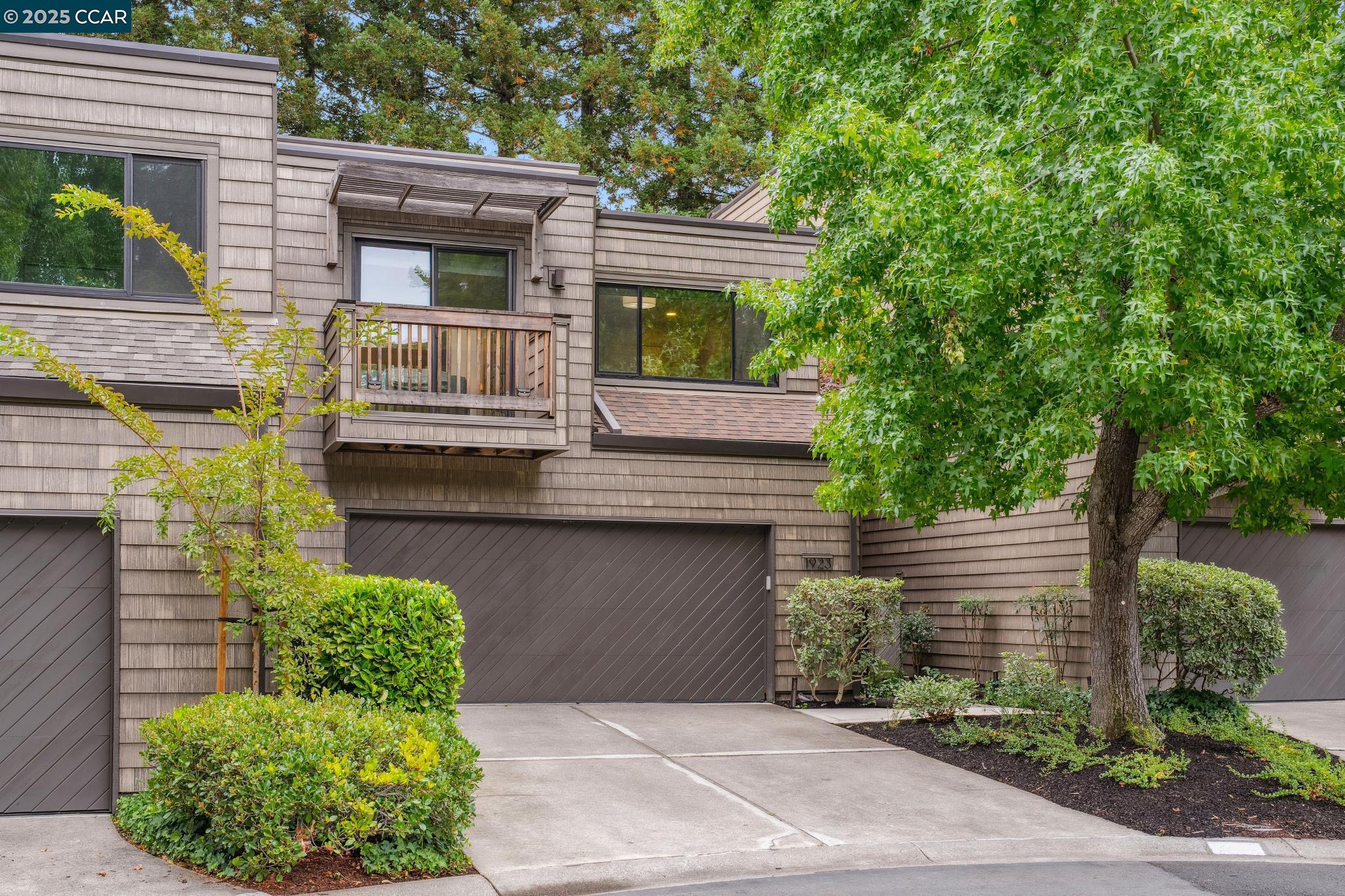 Photo #2: 41111635 Listing 