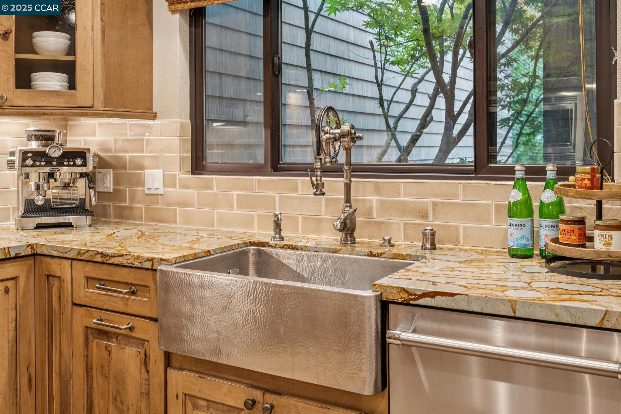 Photo #16: 41111635 Listing: Photo #16