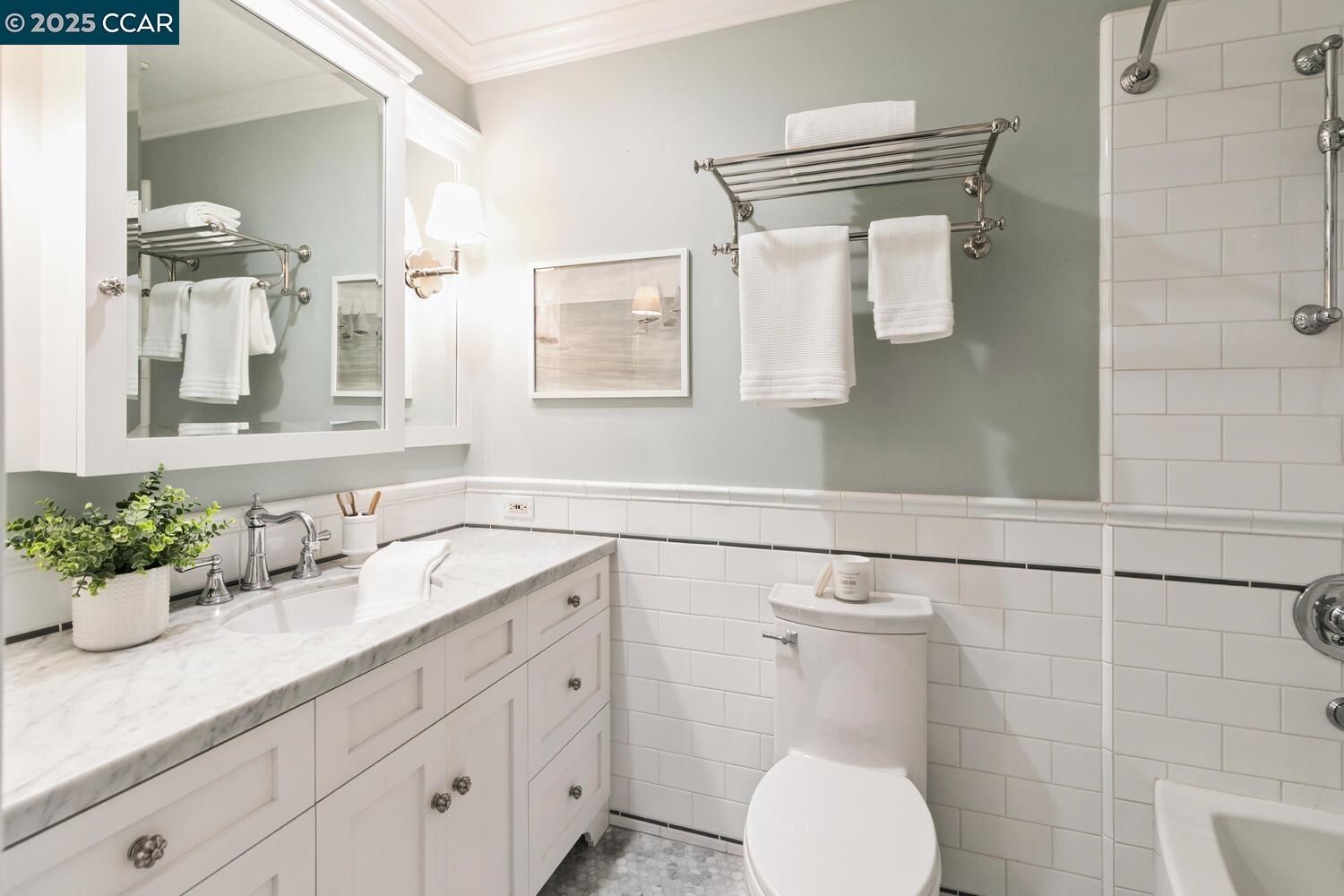 Detail Gallery Image 20 of 26 For 5390 Black Ave, Pleasanton,  CA 94566 - 2 Beds | 2 Baths