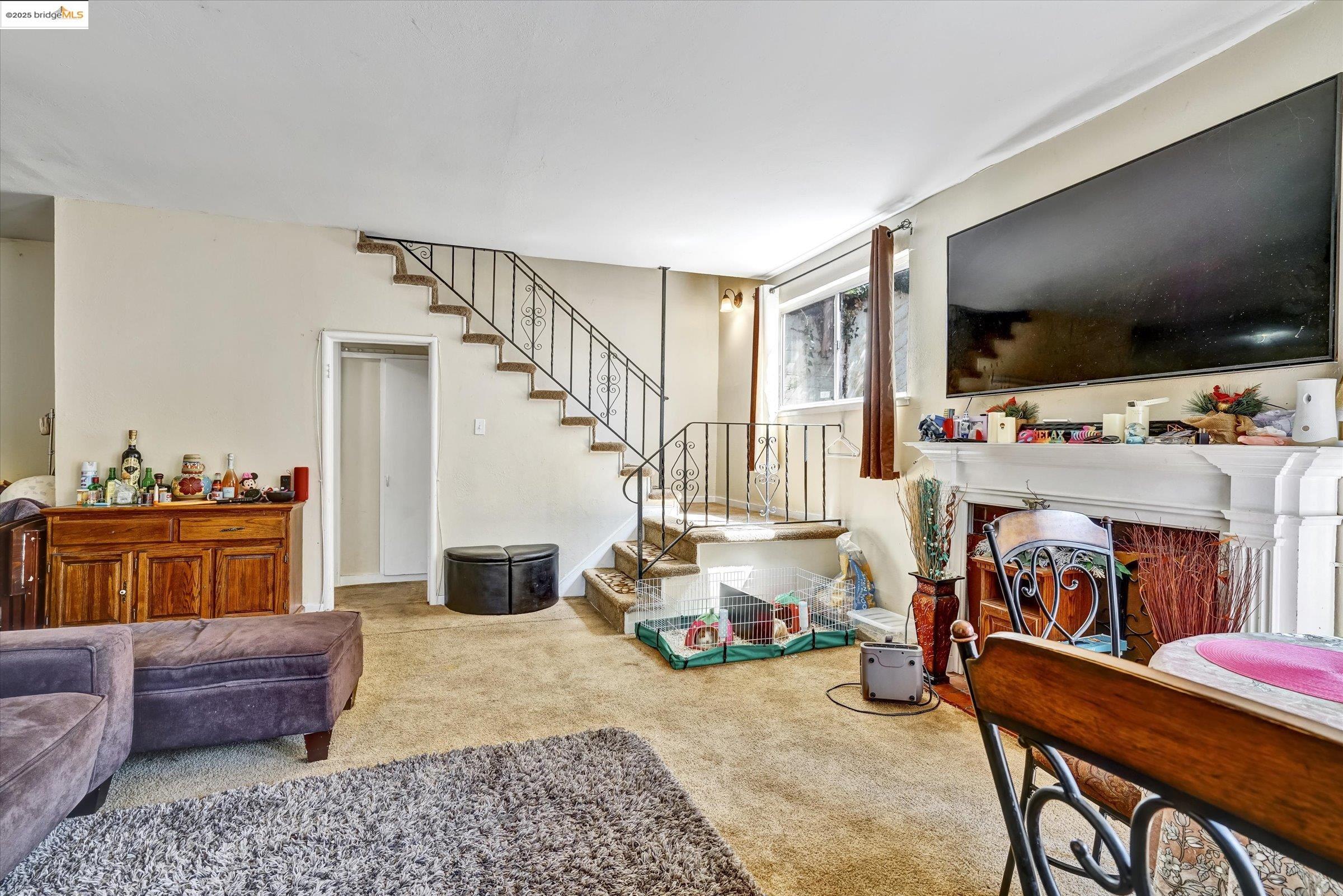 Detail Gallery Image 11 of 48 For 1390 Highland Blvd, Hayward,  CA 94542 - – Beds | – Baths