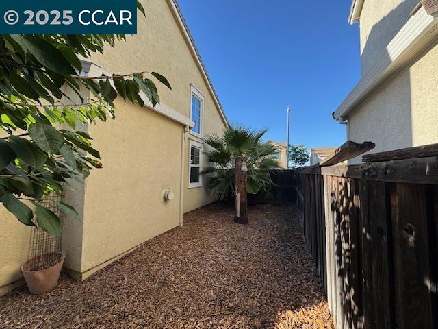 Detail Gallery Image 23 of 25 For 967 Cape May Dr, Pittsburg,  CA 94565 - 4 Beds | 2/1 Baths