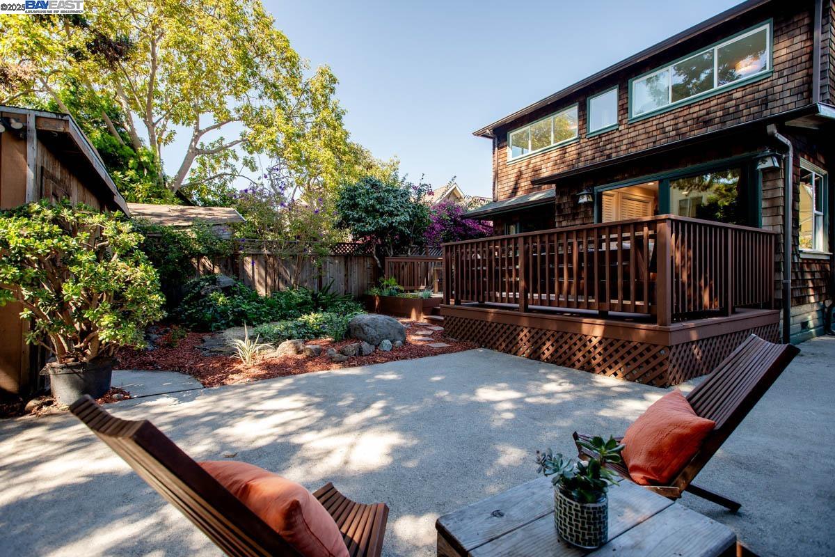 Detail Gallery Image 48 of 60 For 3242 Garfield Ave, Alameda,  CA 94501 - 4 Beds | 2 Baths