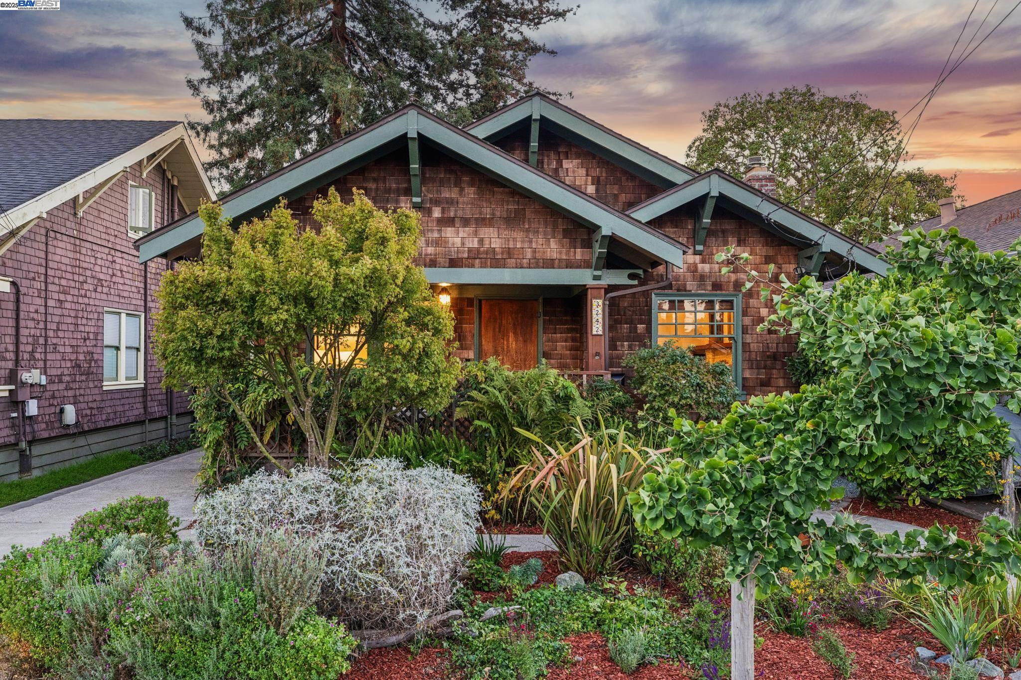 Detail Gallery Image 52 of 60 For 3242 Garfield Ave, Alameda,  CA 94501 - 4 Beds | 2 Baths