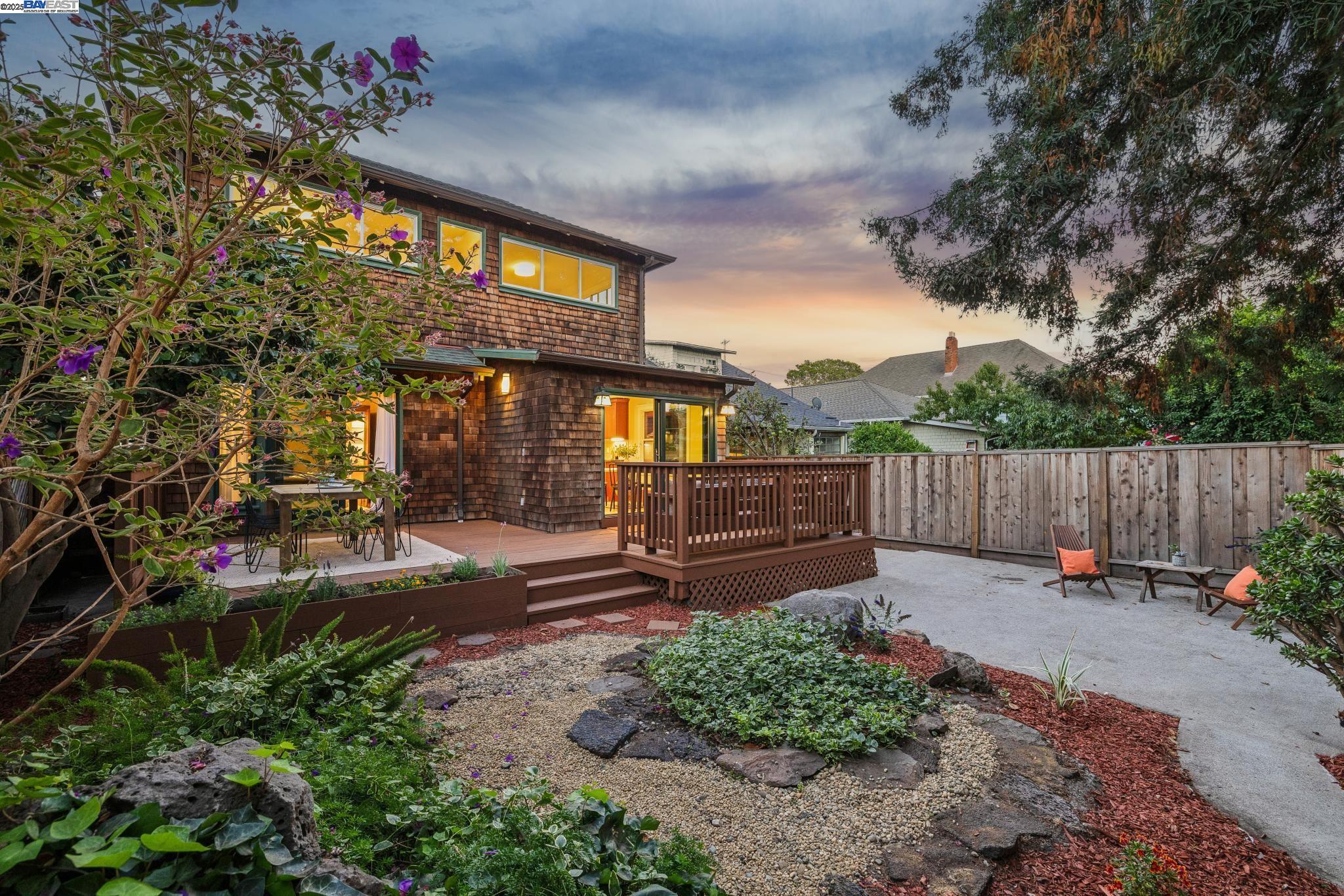 Detail Gallery Image 58 of 60 For 3242 Garfield Ave, Alameda,  CA 94501 - 4 Beds | 2 Baths