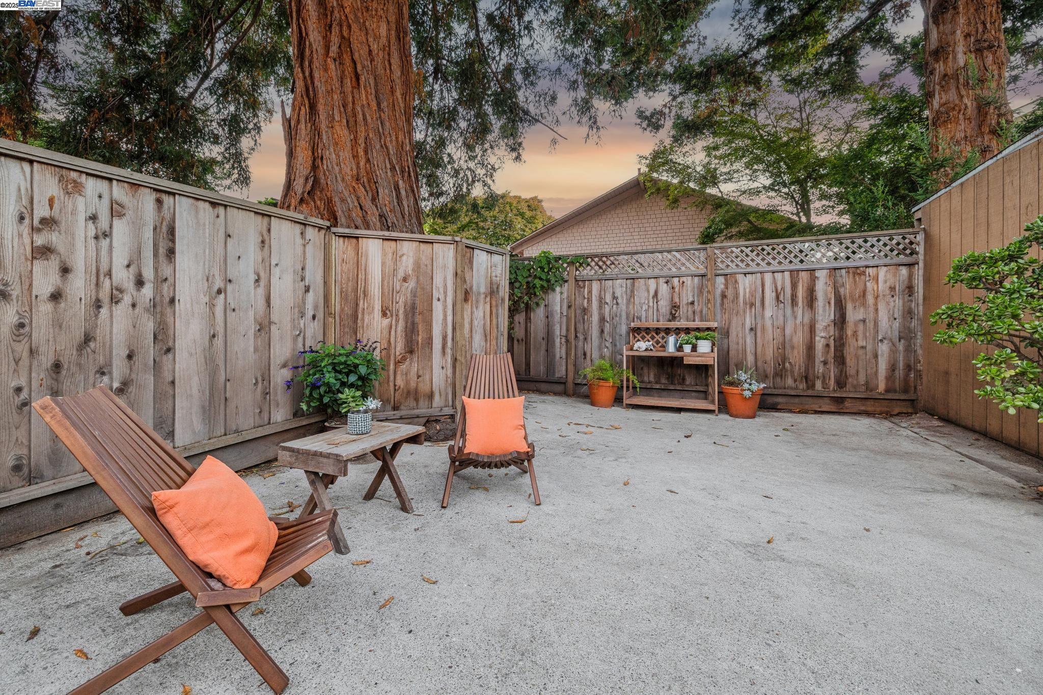 Detail Gallery Image 60 of 60 For 3242 Garfield Ave, Alameda,  CA 94501 - 4 Beds | 2 Baths