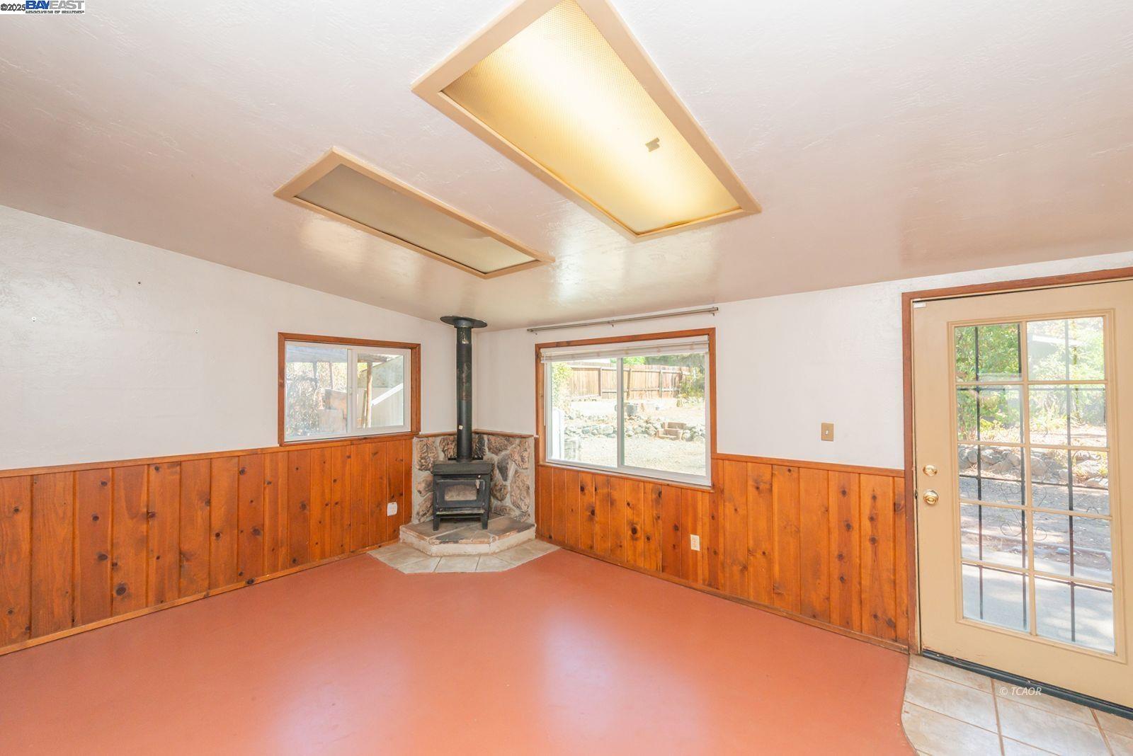 Detail Gallery Image 16 of 40 For 395 Masonic Ln, Weaverville,  CA 96093 - 3 Beds | 2 Baths
