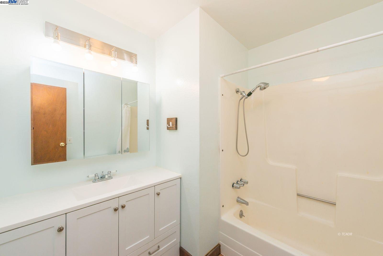 Detail Gallery Image 18 of 40 For 395 Masonic Ln, Weaverville,  CA 96093 - 3 Beds | 2 Baths