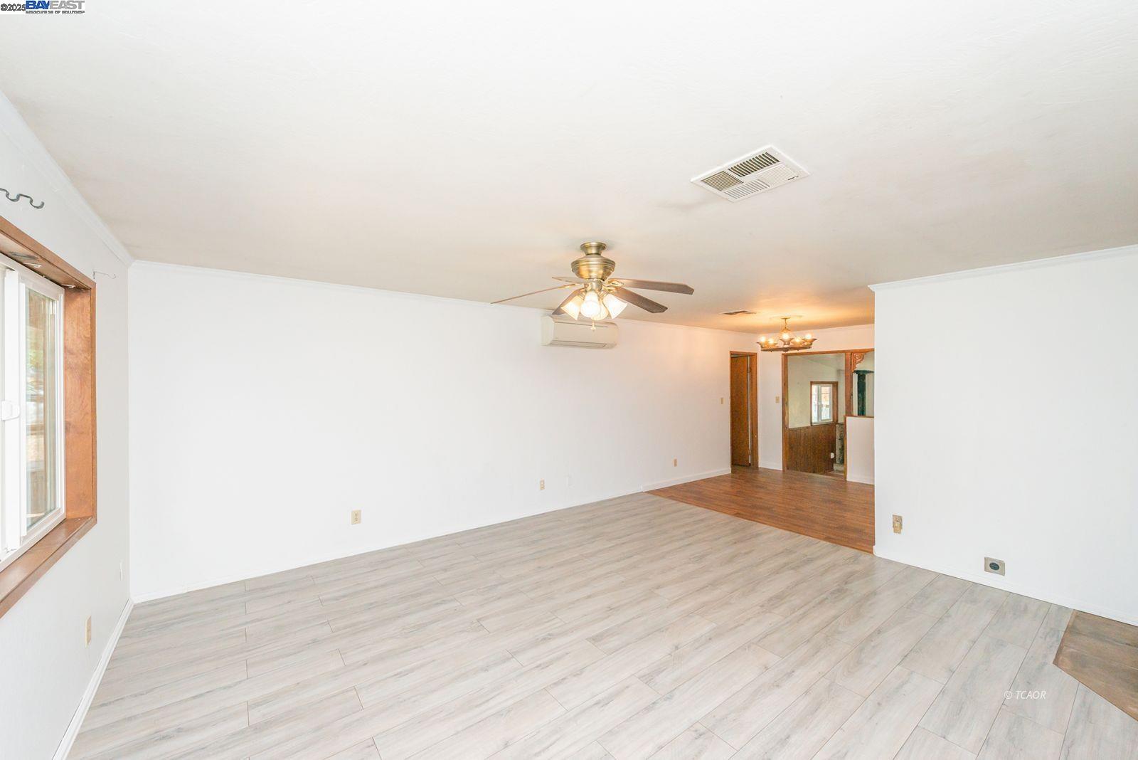 Detail Gallery Image 7 of 40 For 395 Masonic Ln, Weaverville,  CA 96093 - 3 Beds | 2 Baths