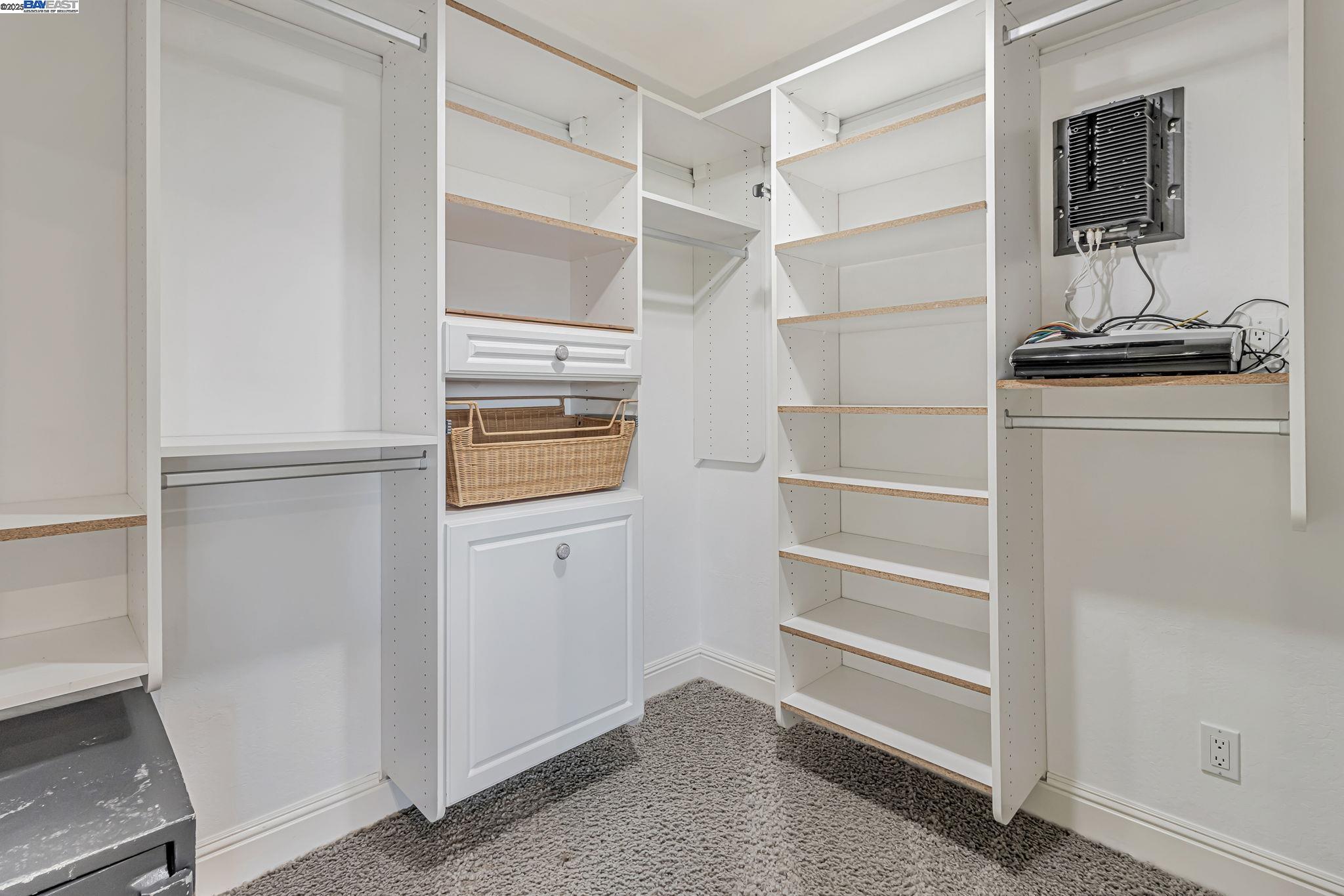 Detail Gallery Image 20 of 60 For 24400 Mountain Charlie Rd, Los Gatos,  CA 95033 - 6 Beds | 4 Baths