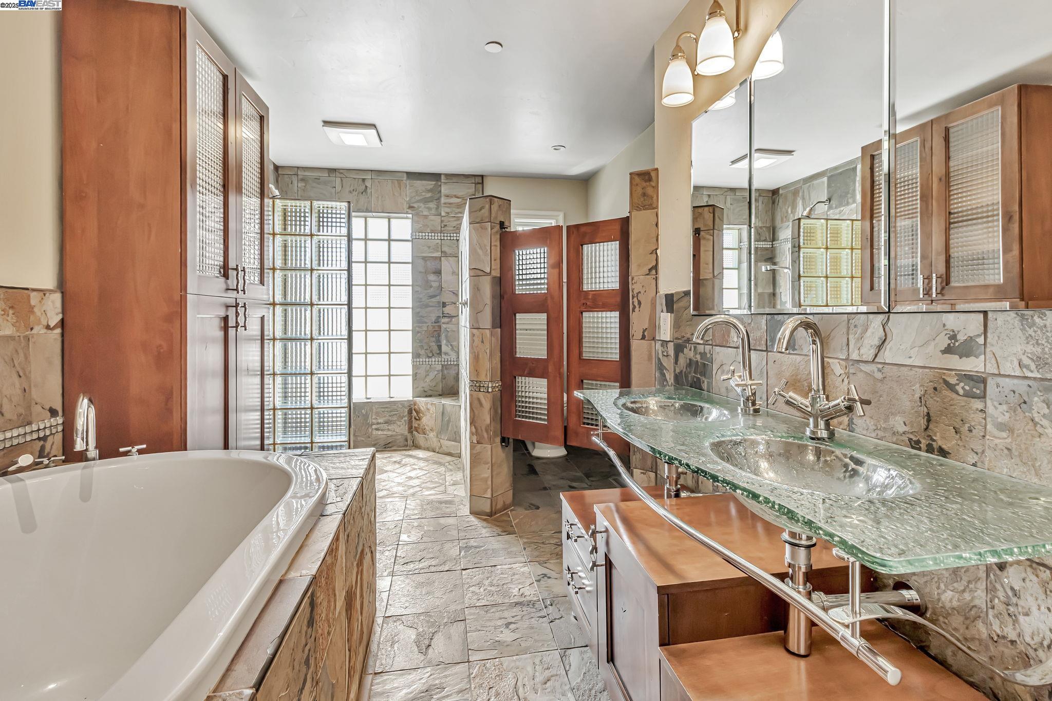 Detail Gallery Image 28 of 60 For 24400 Mountain Charlie Rd, Los Gatos,  CA 95033 - 6 Beds | 4 Baths