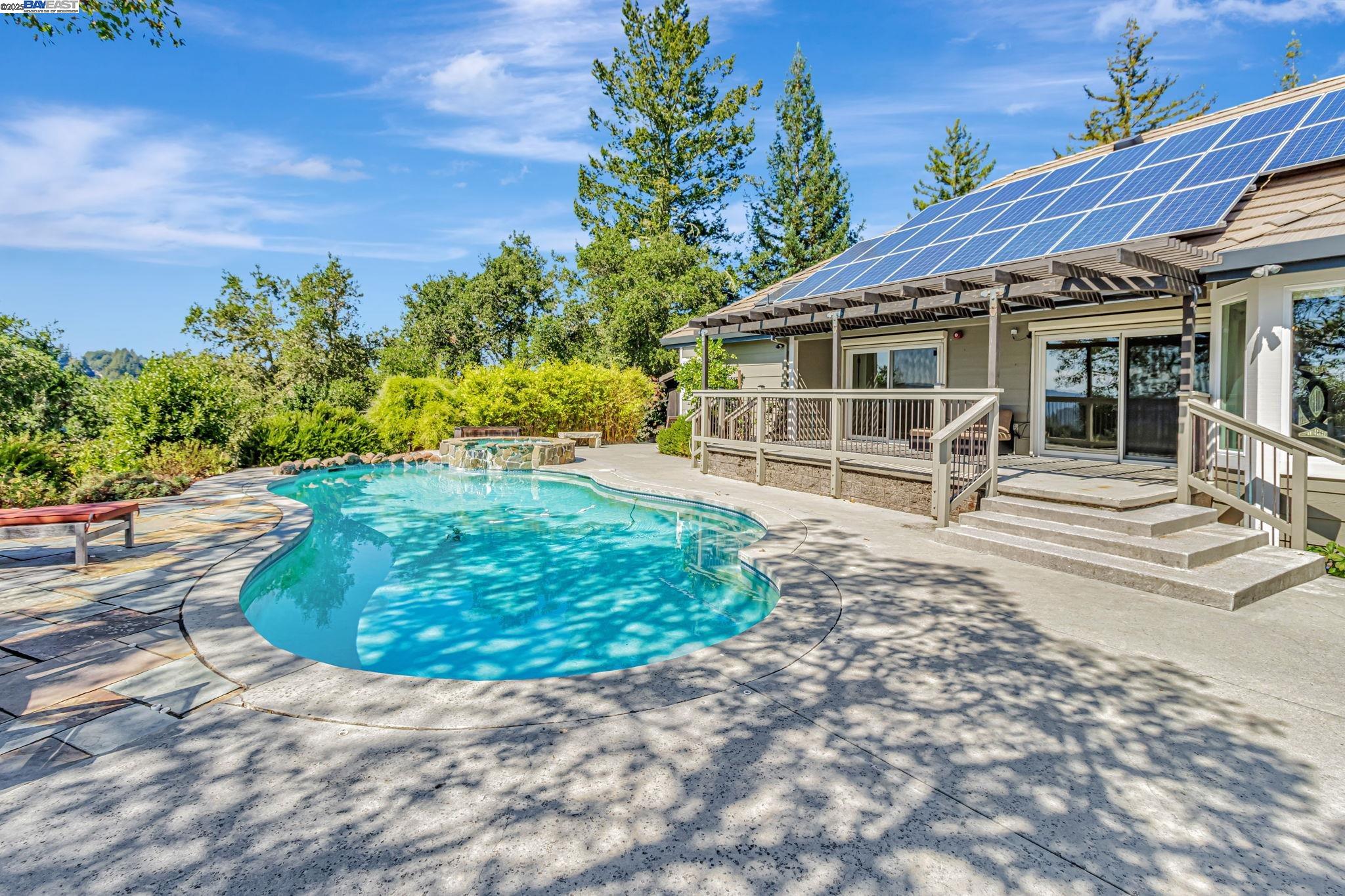 Detail Gallery Image 37 of 60 For 24400 Mountain Charlie Rd, Los Gatos,  CA 95033 - 6 Beds | 4 Baths