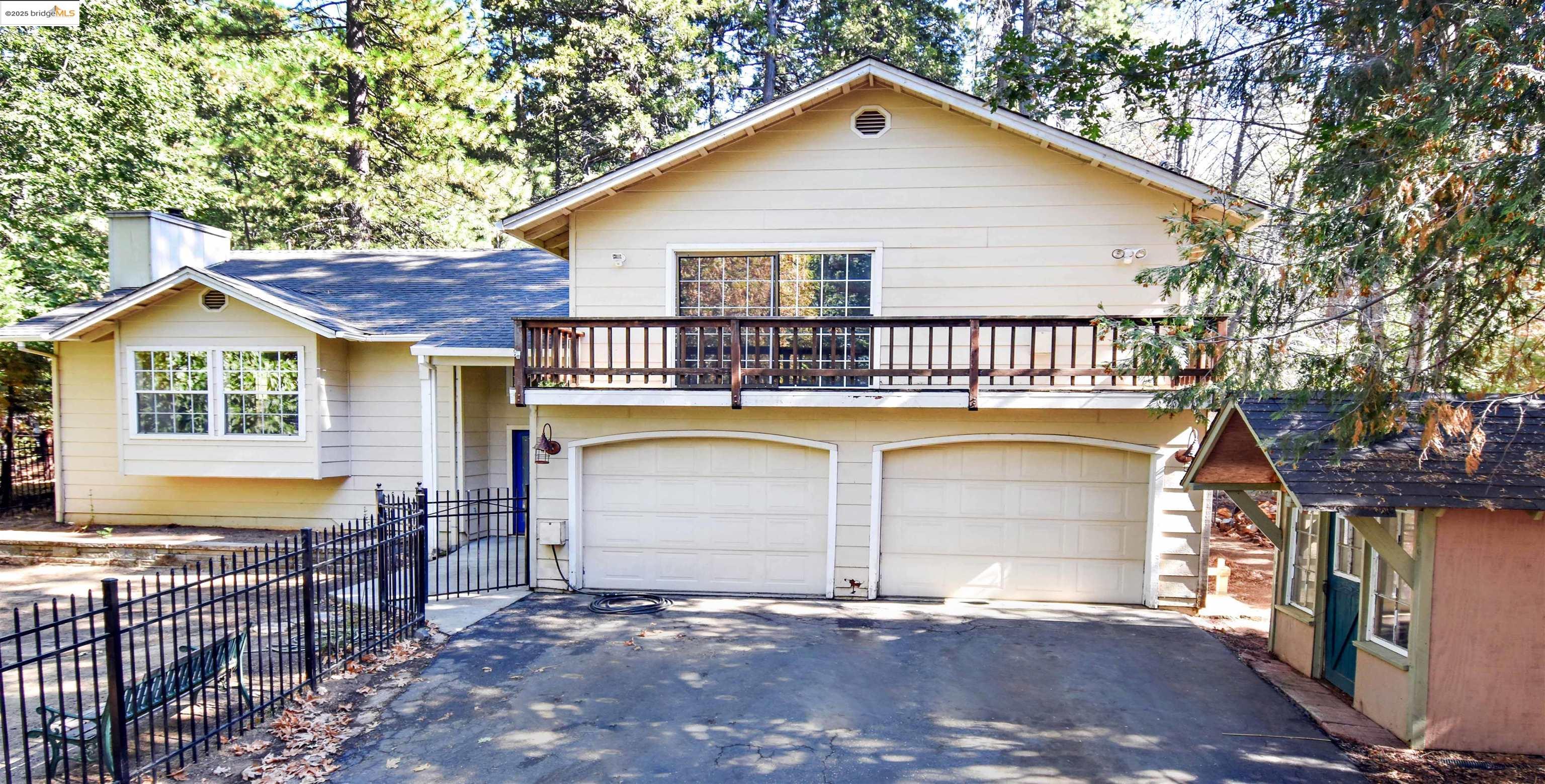 Detail Gallery Image 1 of 32 For 24311 Oxbow Ln, Sonora,  CA 95370 - 3 Beds | 2/1 Baths