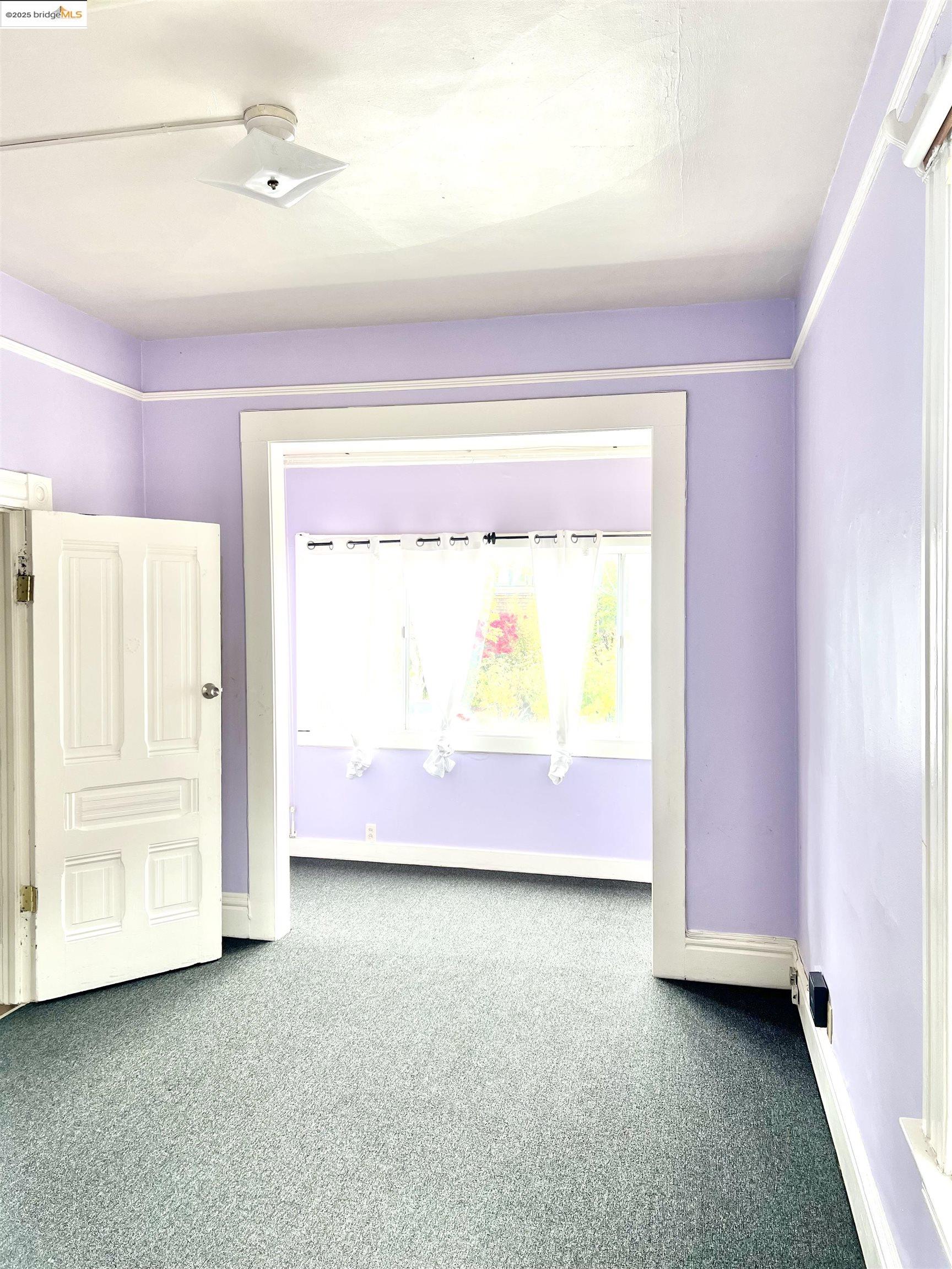 Detail Gallery Image 4 of 25 For 1826 Parker St, Berkeley,  CA 94703 - 2 Beds | 1 Baths