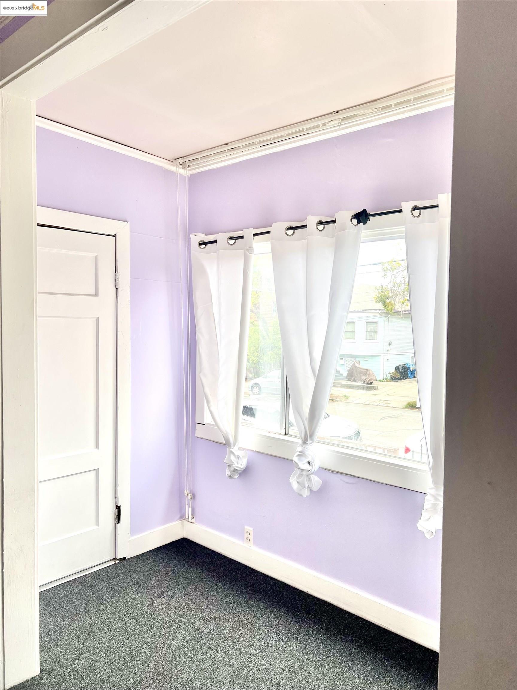 Detail Gallery Image 5 of 25 For 1826 Parker St, Berkeley,  CA 94703 - 2 Beds | 1 Baths
