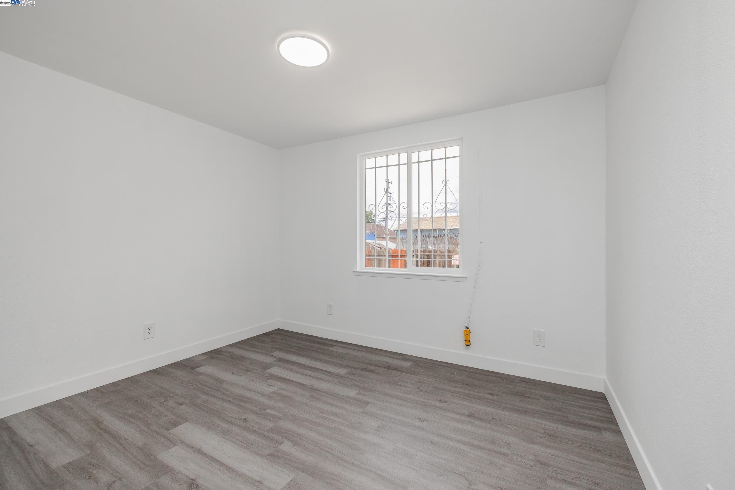Detail Gallery Image 15 of 30 For 1037-1039 91st Ave, Oakland,  CA 94603 - – Beds | – Baths