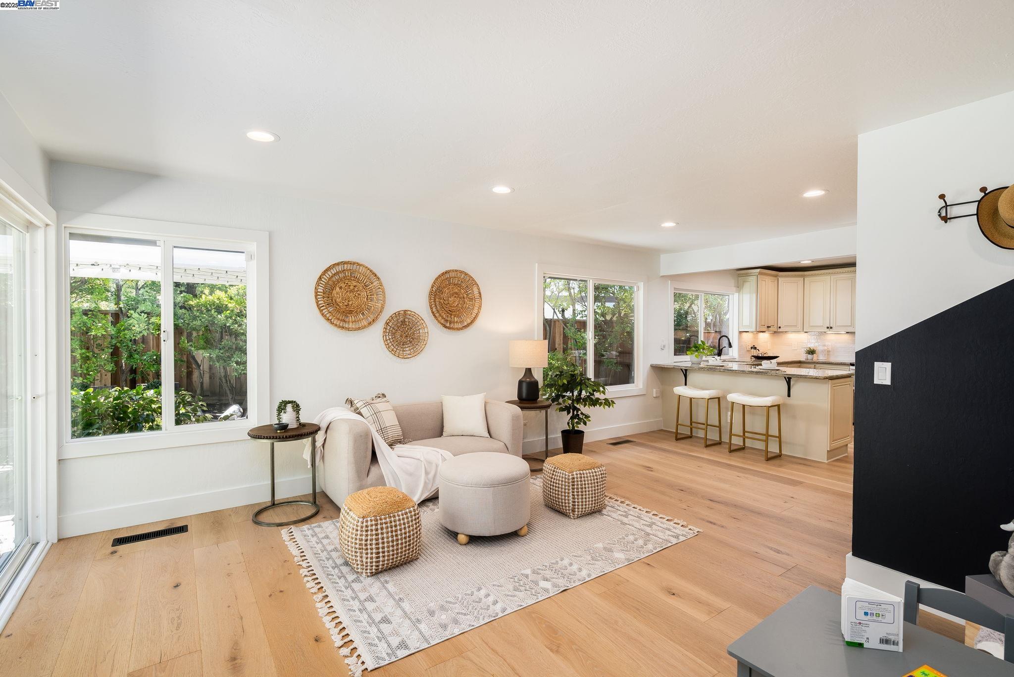 Detail Gallery Image 20 of 55 For 110 Renwick Pl, Walnut Creek,  CA 94598 - 3 Beds | 2 Baths
