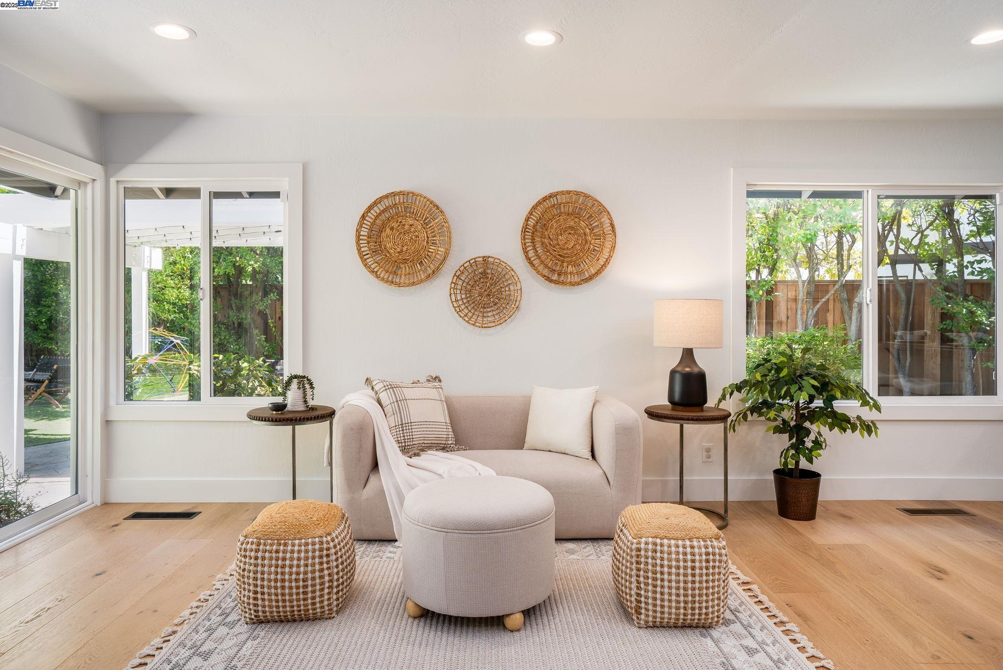 Detail Gallery Image 23 of 55 For 110 Renwick Pl, Walnut Creek,  CA 94598 - 3 Beds | 2 Baths
